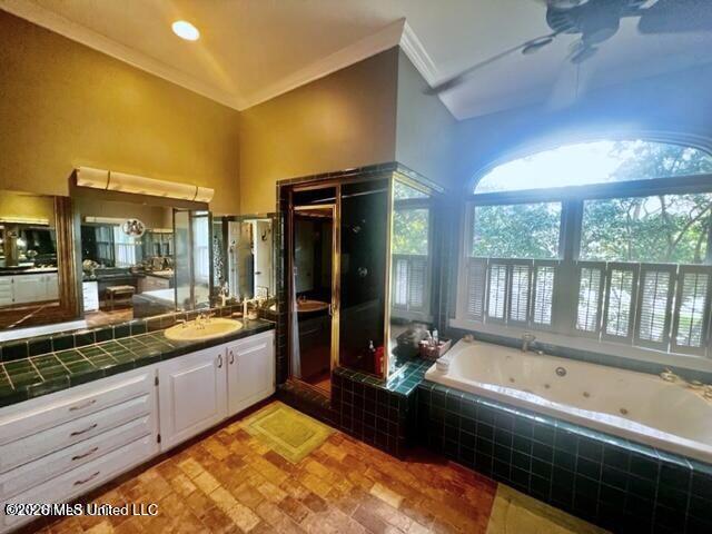 35 Oakhurst Drive Property Photo 44