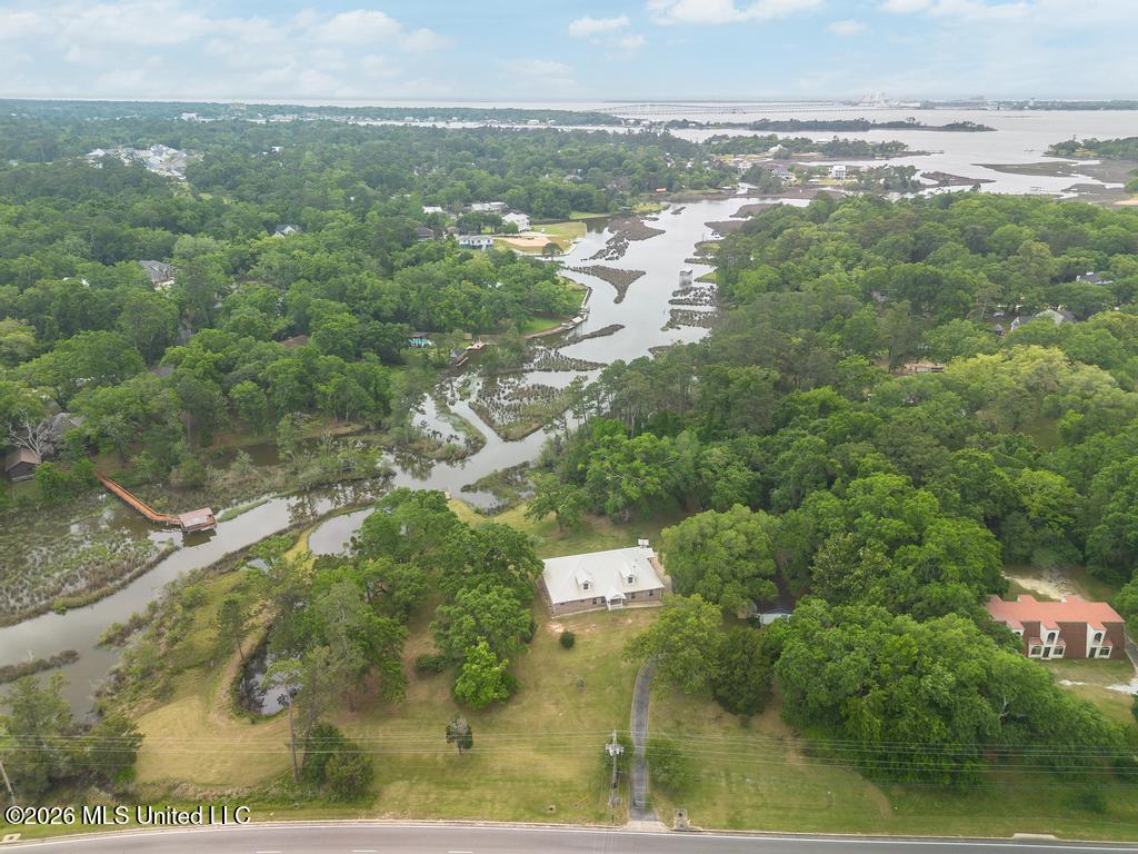 14101 Lemoyne Boulevard Property Photo 3