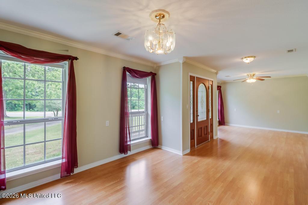 14101 Lemoyne Boulevard Property Photo 11