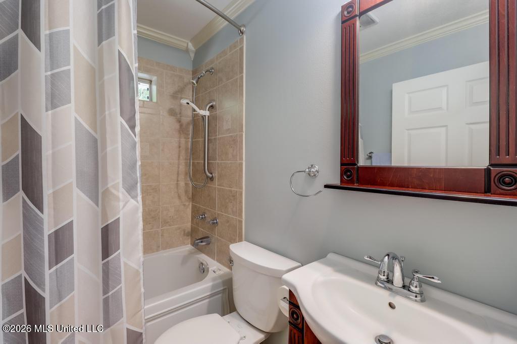 14101 Lemoyne Boulevard Property Photo 24
