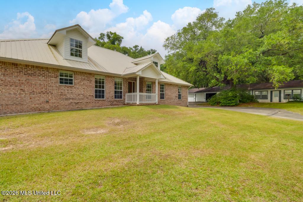 14101 Lemoyne Boulevard Property Photo 46