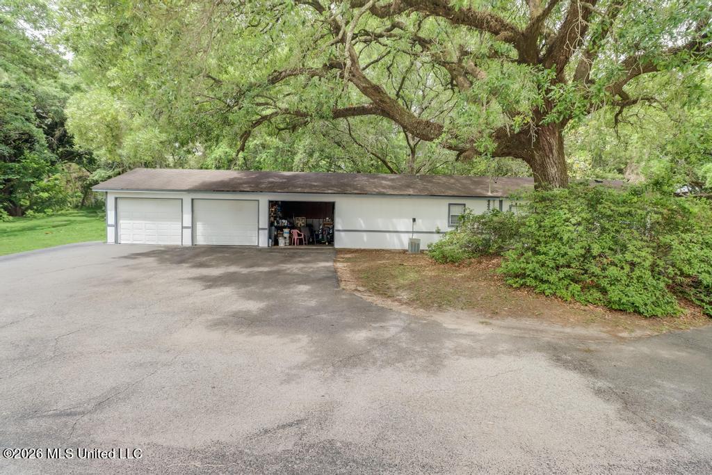 14101 Lemoyne Boulevard Property Photo 51