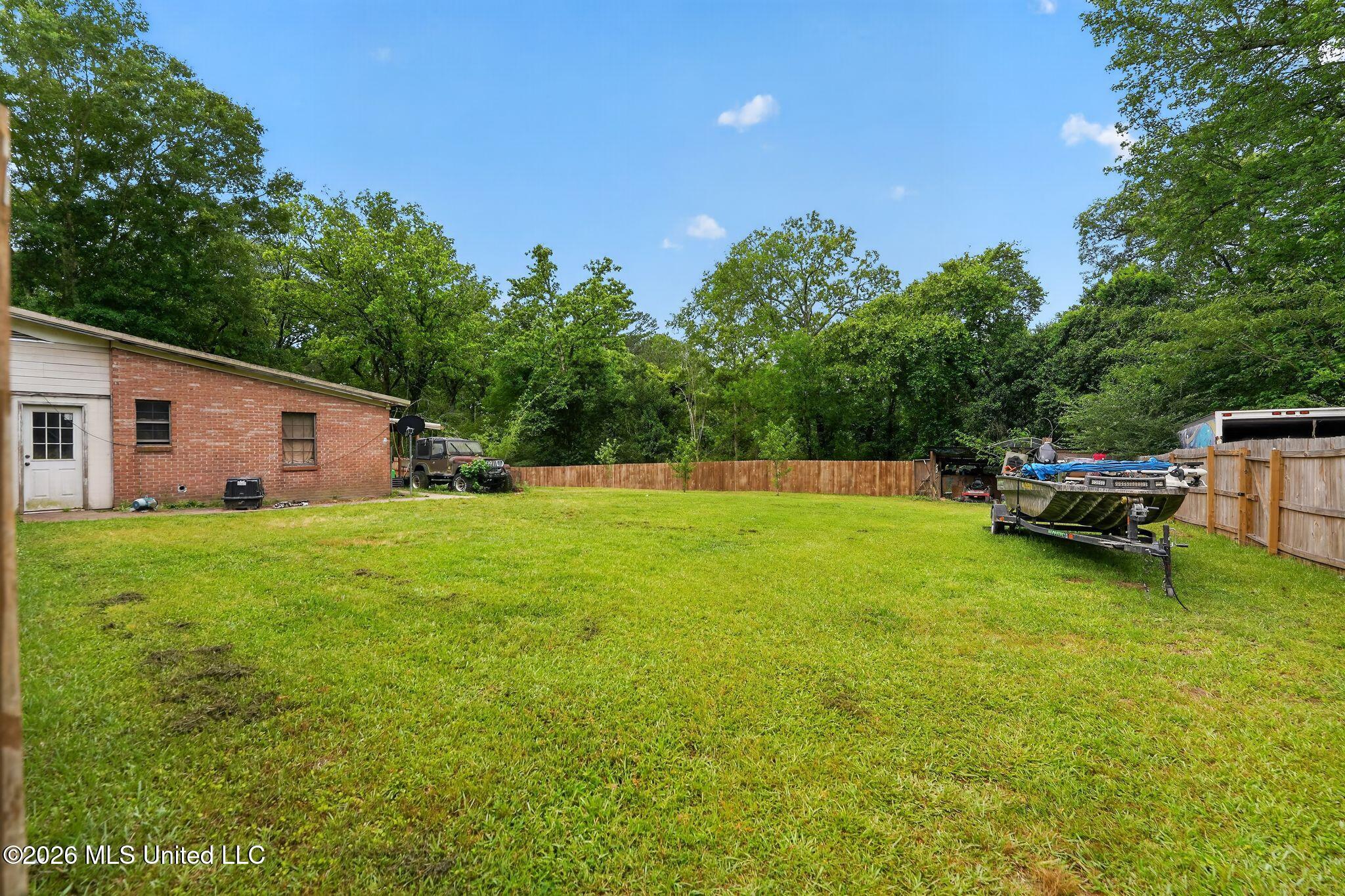 838 S Main Street Property Photo 32