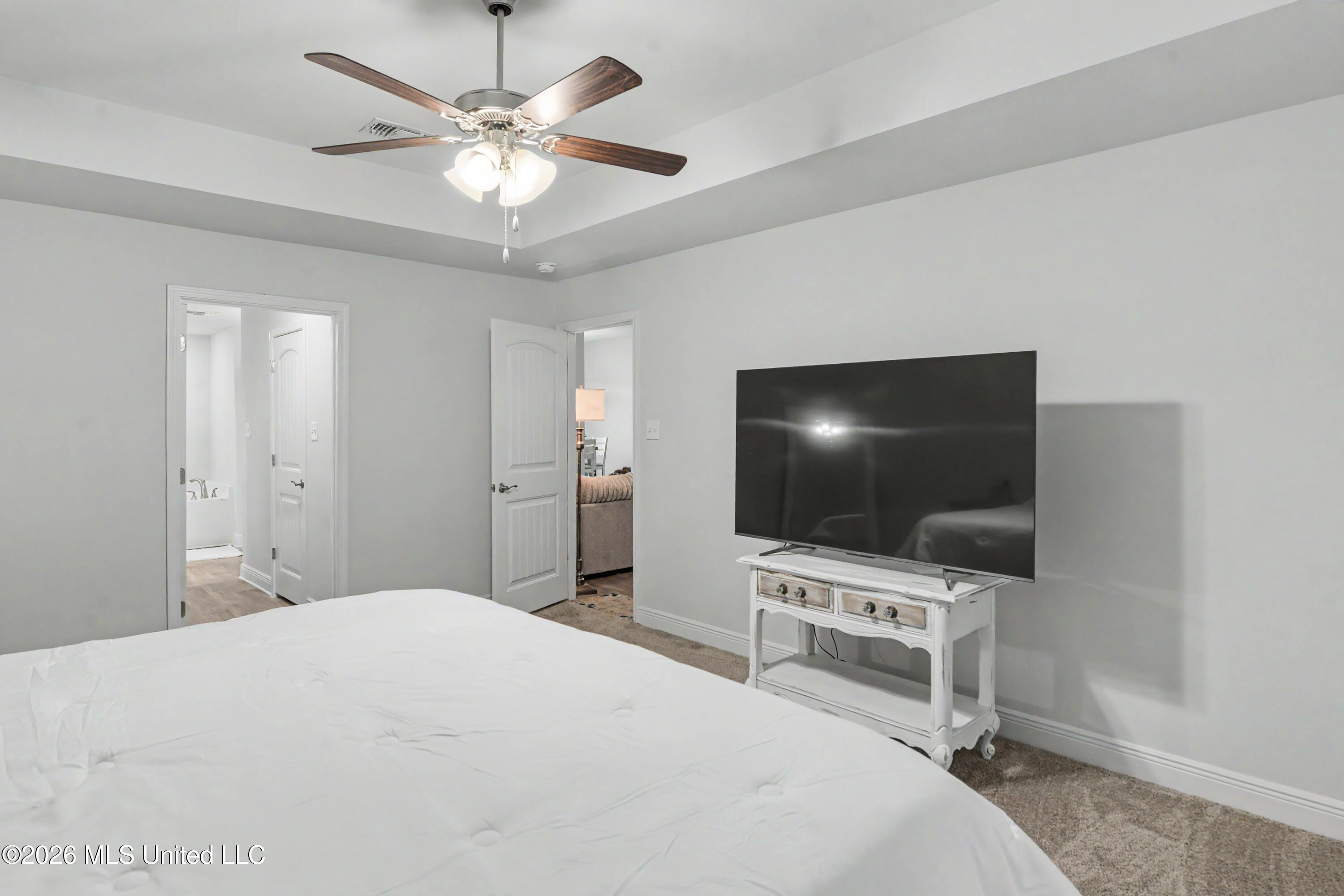 6223 Roxanne Way Property Photo 14