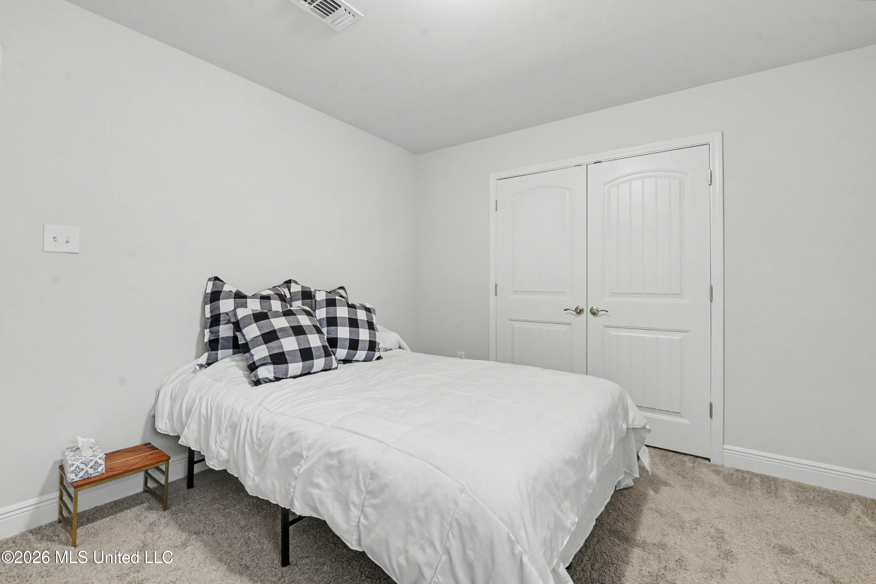 6223 Roxanne Way Property Photo 18