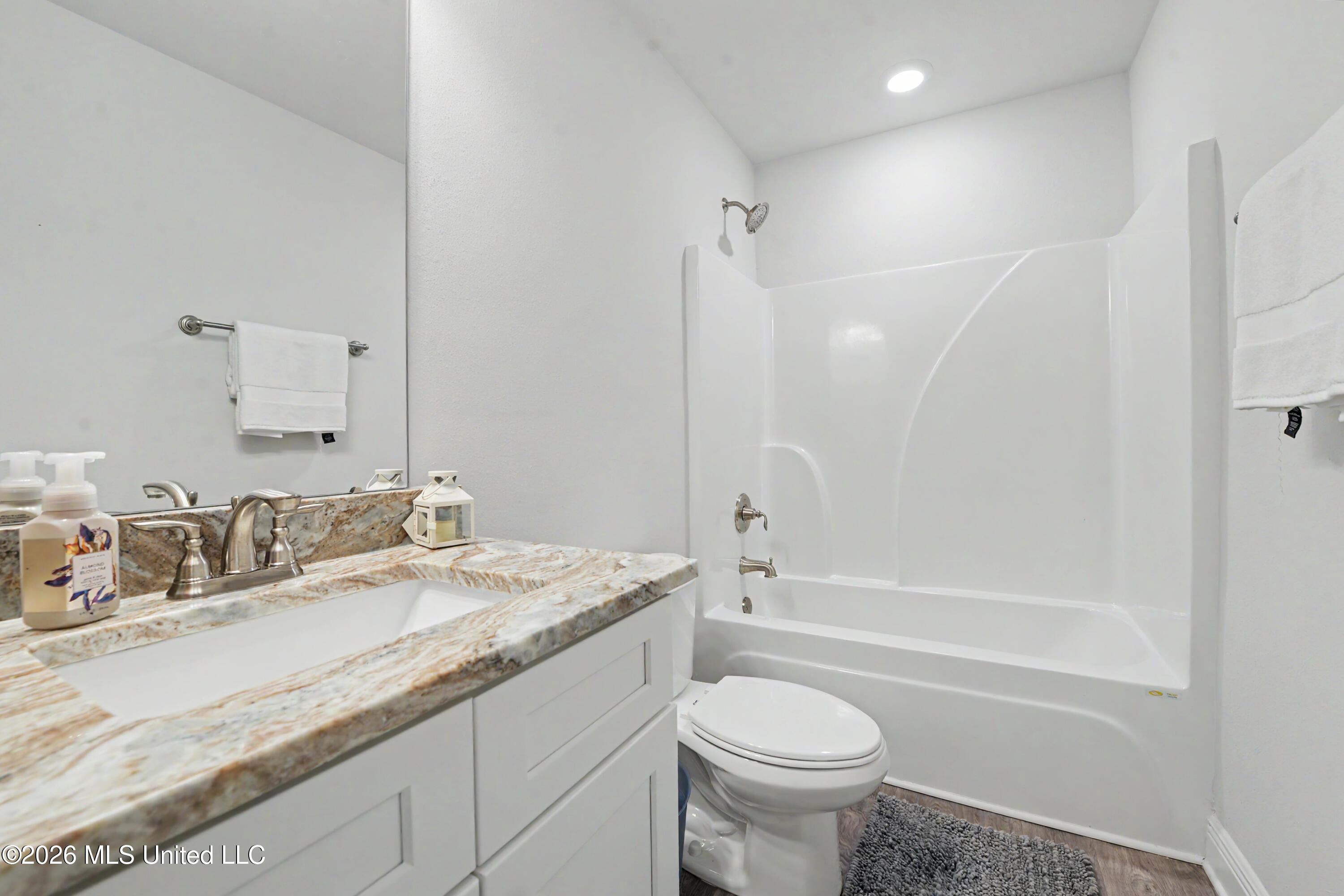 6223 Roxanne Way Property Photo 20