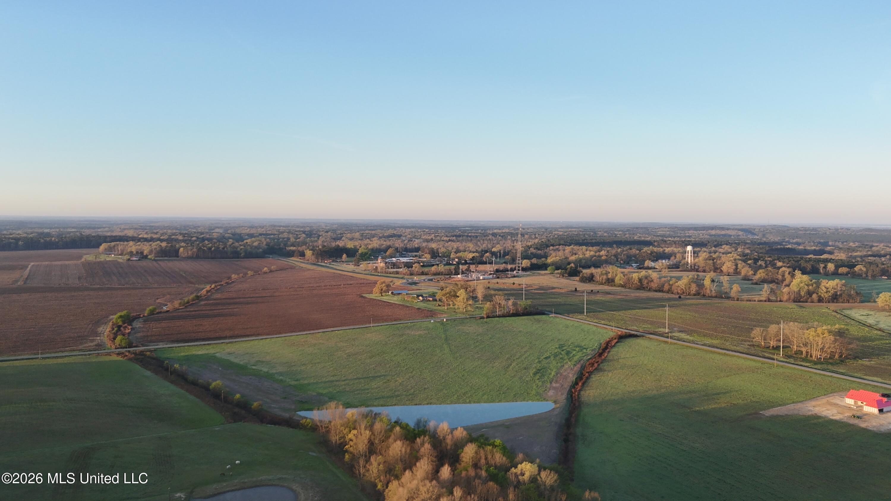 Midway Road Property Photo 10