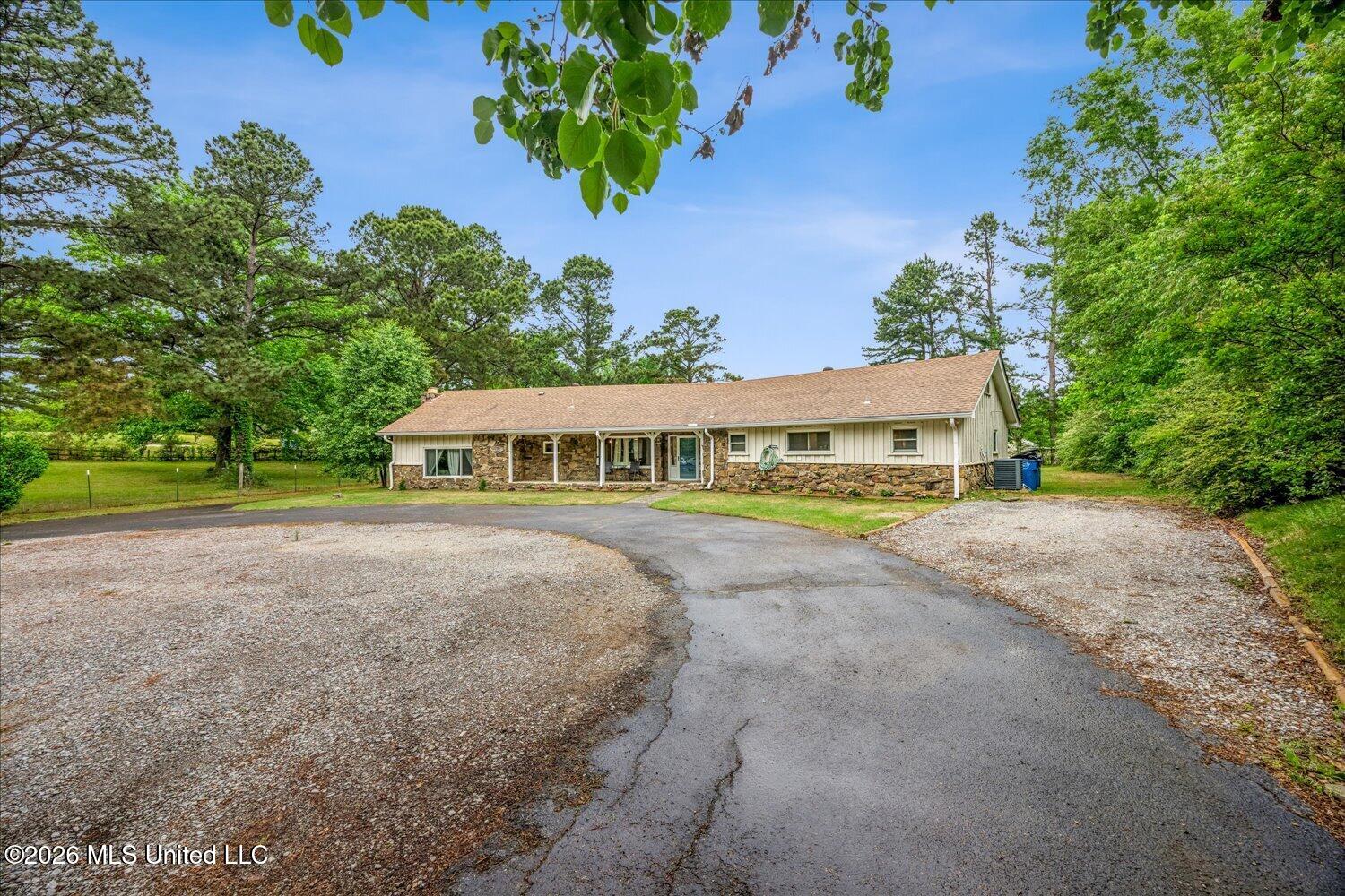 9350 College Road Property Photo 7