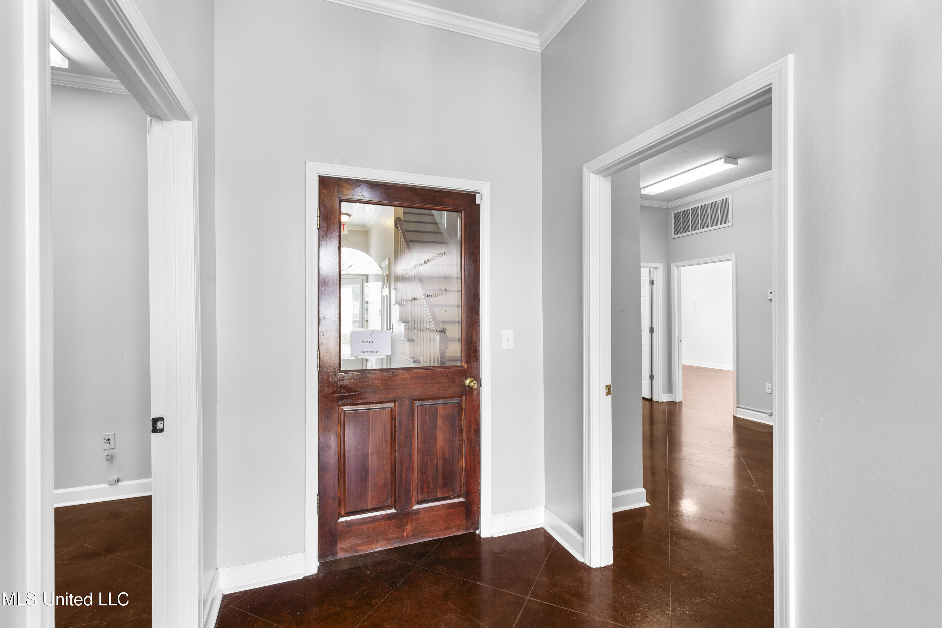 403 Towne Center Boulevard Property Photo 10