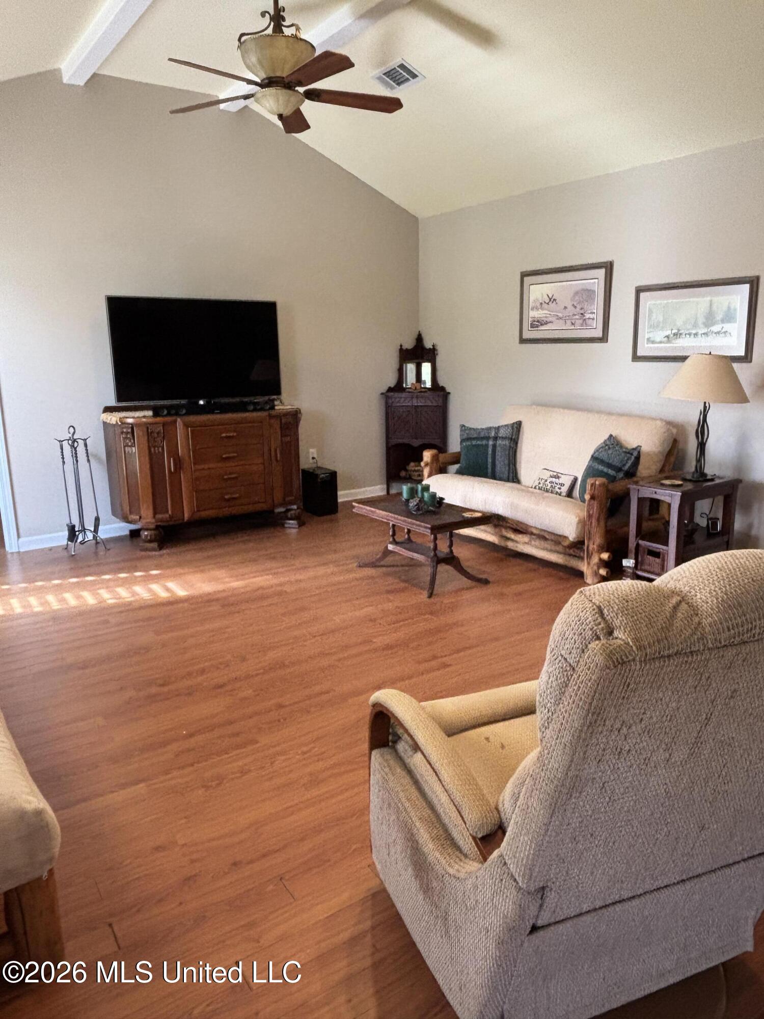 1024 Walker Lane Property Photo 25