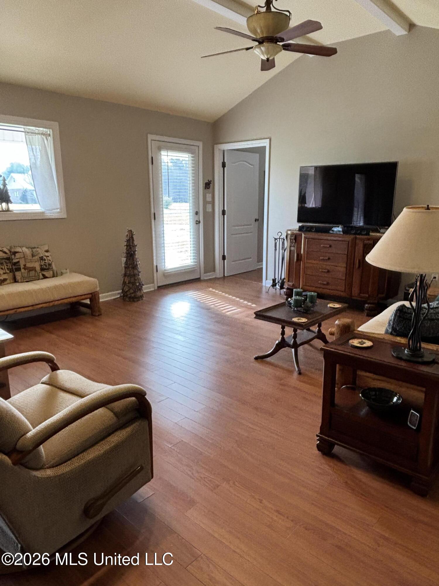 1024 Walker Lane Property Photo 26