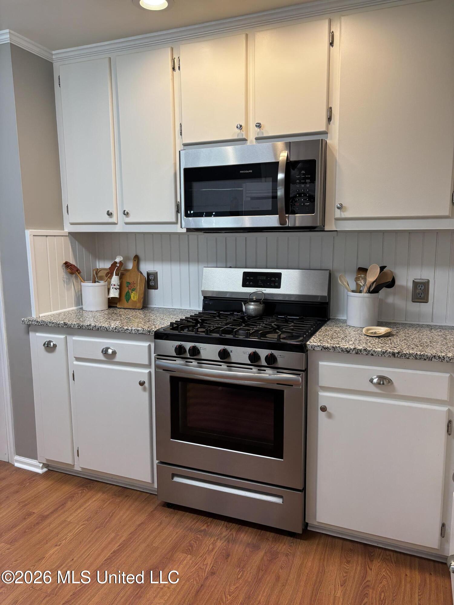 1024 Walker Lane Property Photo 34