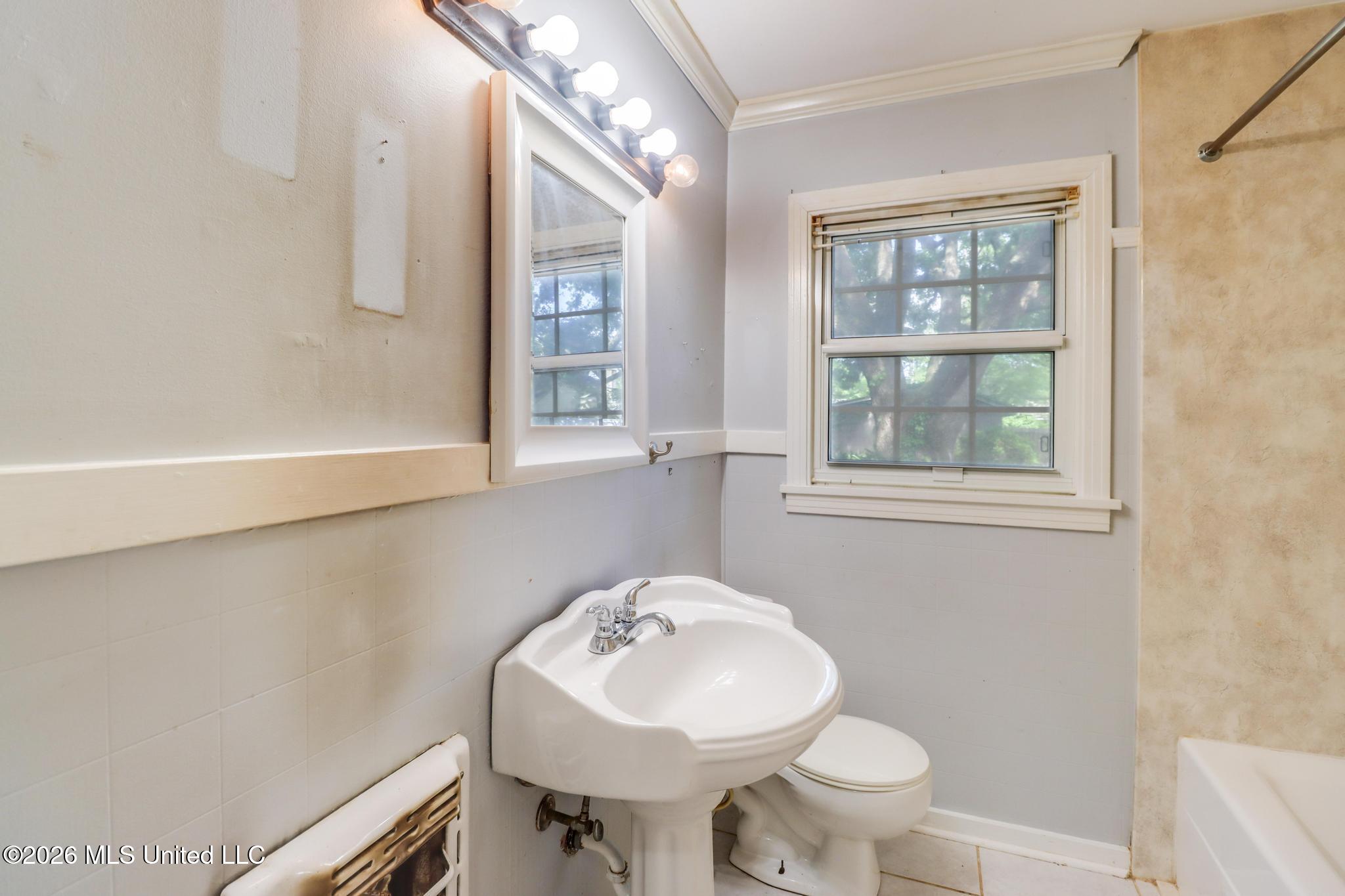 4114 Oak Avenue Property Photo 9