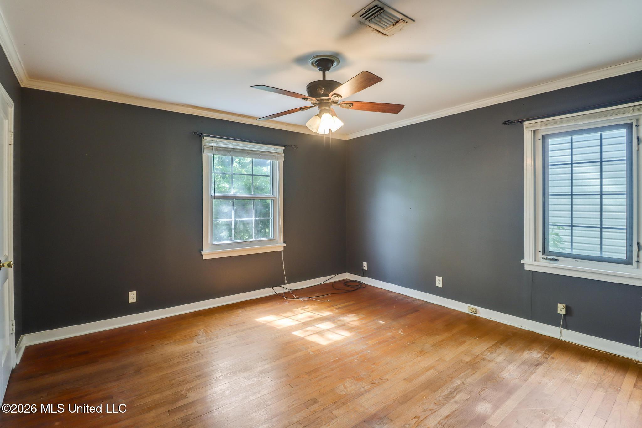4114 Oak Avenue Property Photo 11