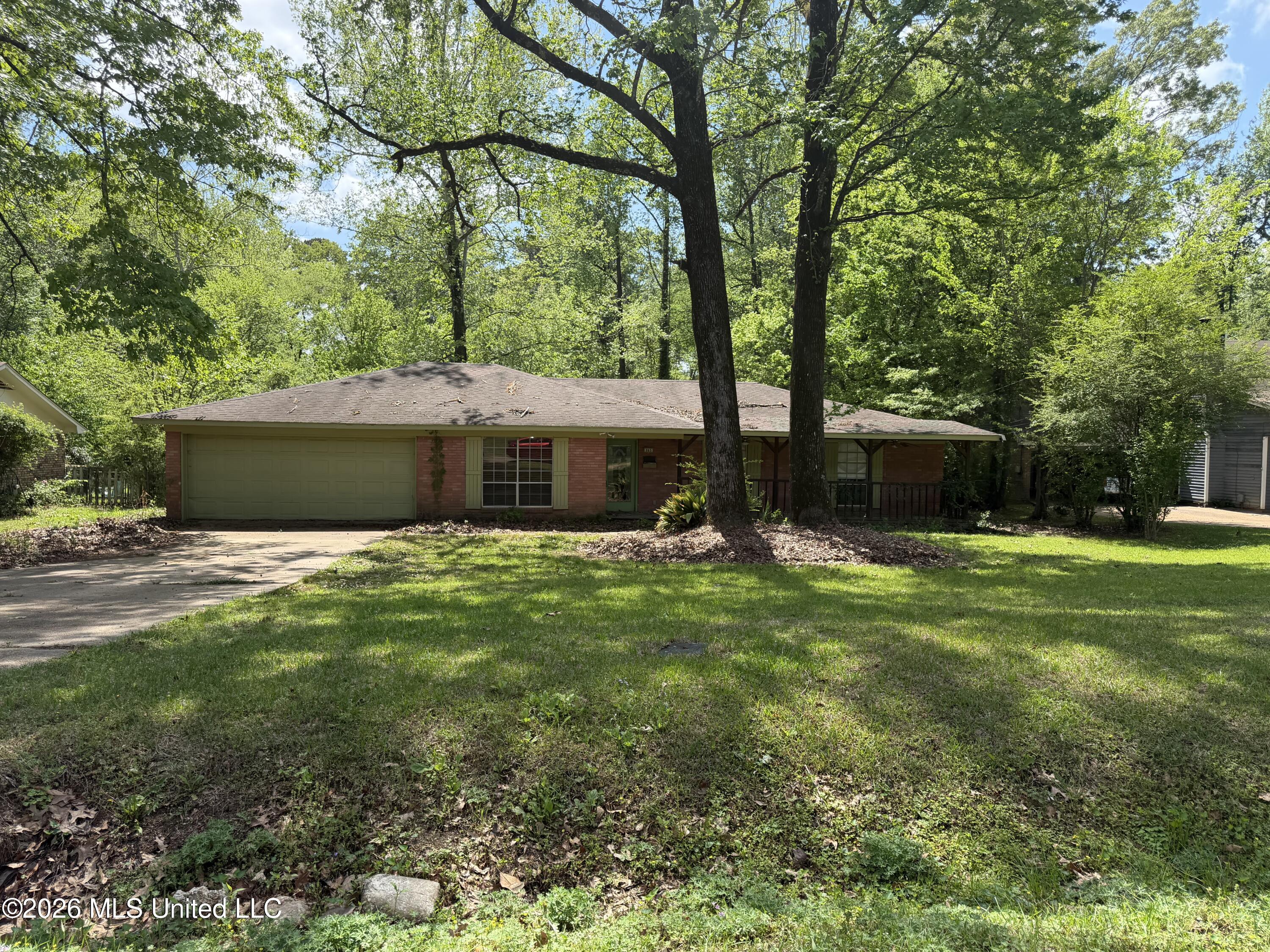 865 Fairfax Circle Property Photo 1