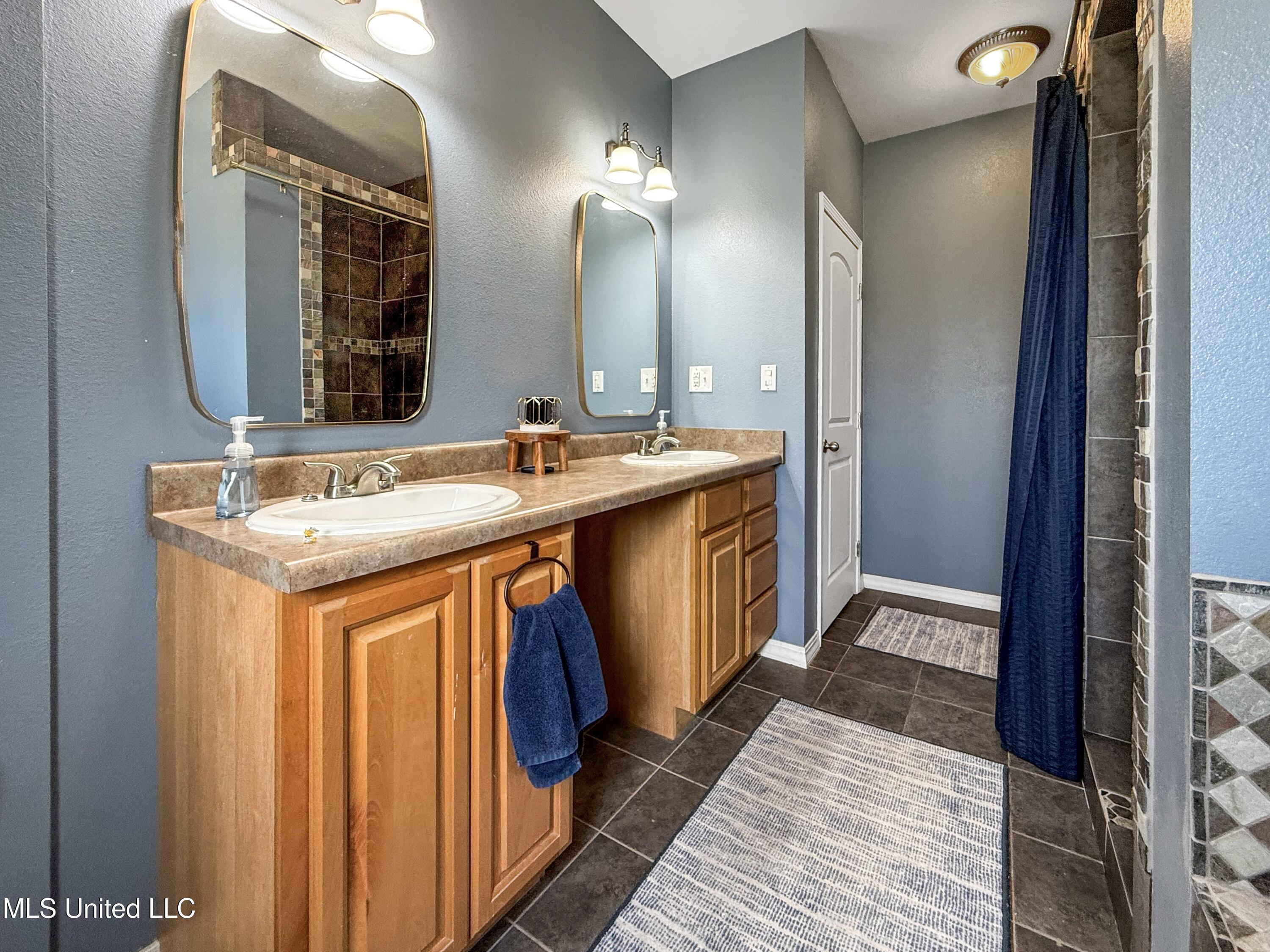 5121 Jordan Road Property Photo 16