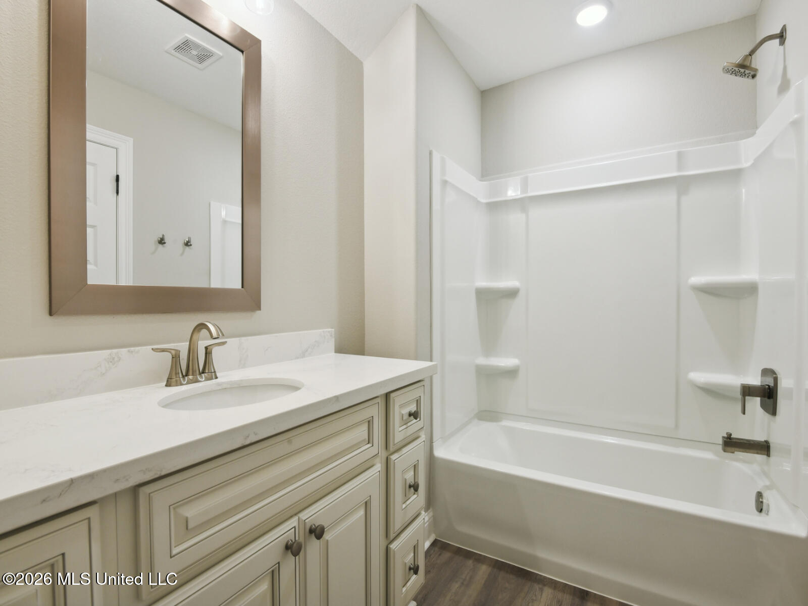 10423 Landon Meadows Drive Property Photo 15