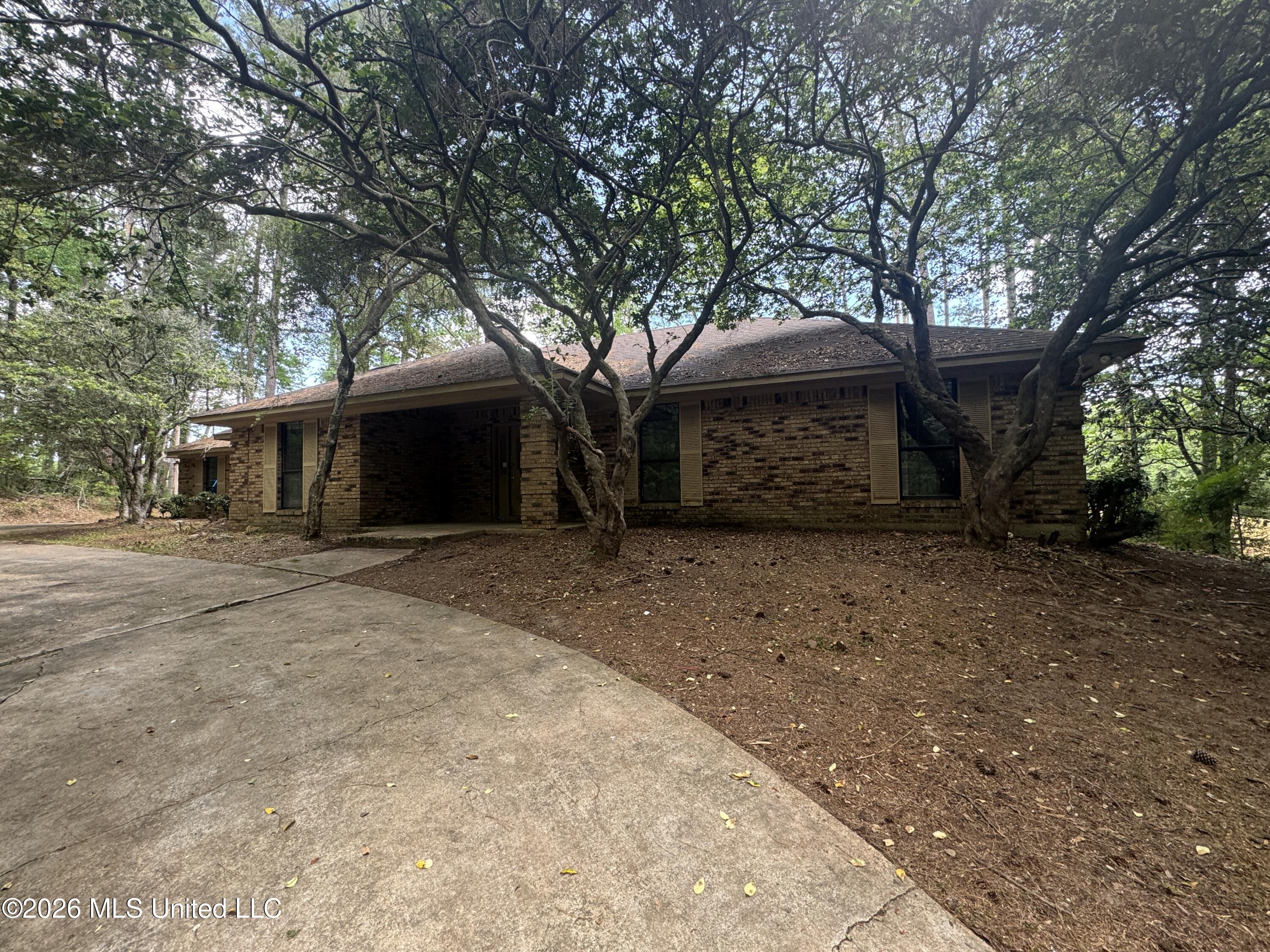 145 Margaret Lane Property Photo 1