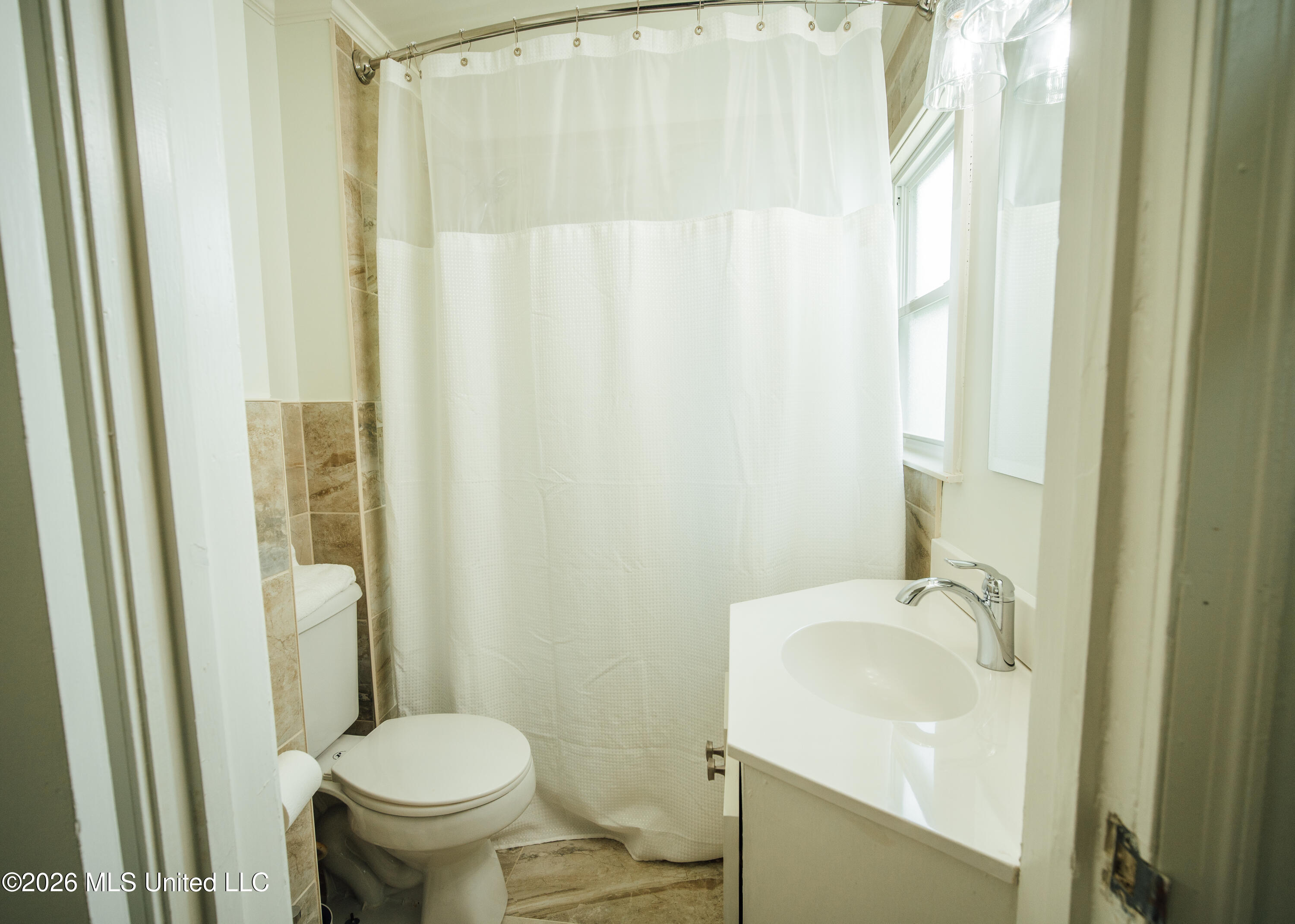 902 Mound Street Property Photo 23