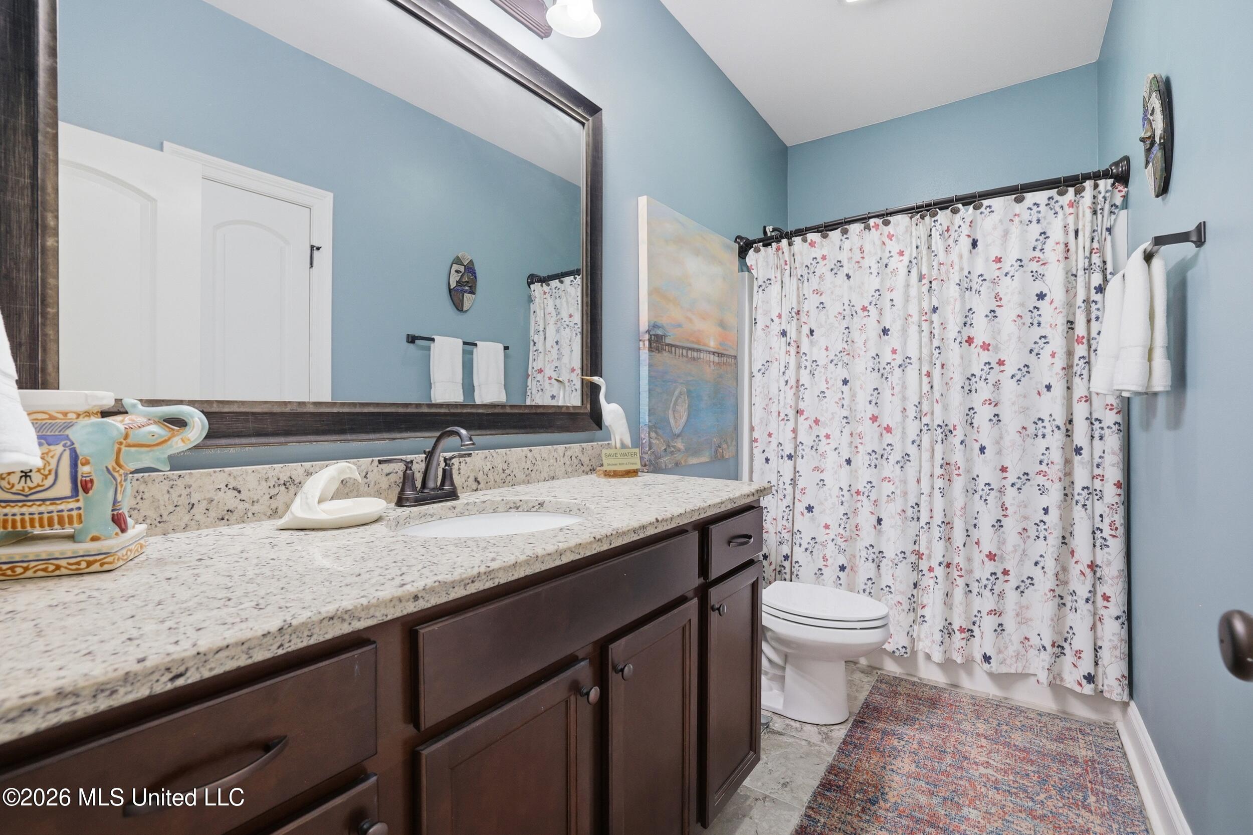 461 Palm Breeze Drive Property Photo 32