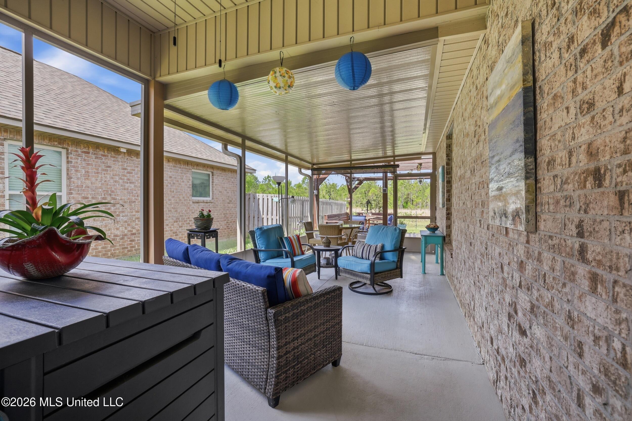 461 Palm Breeze Drive Property Photo 36