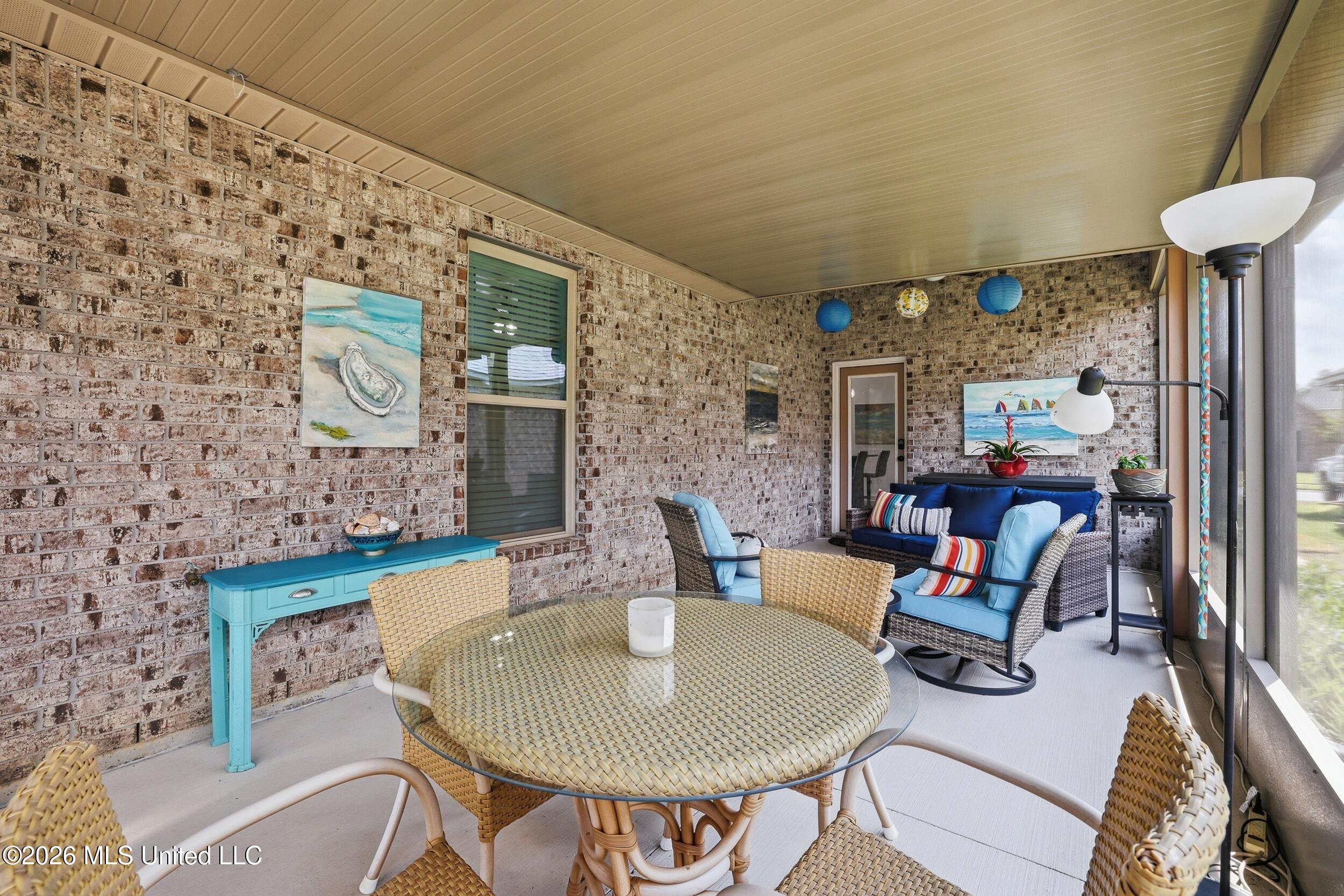 461 Palm Breeze Drive Property Photo 38