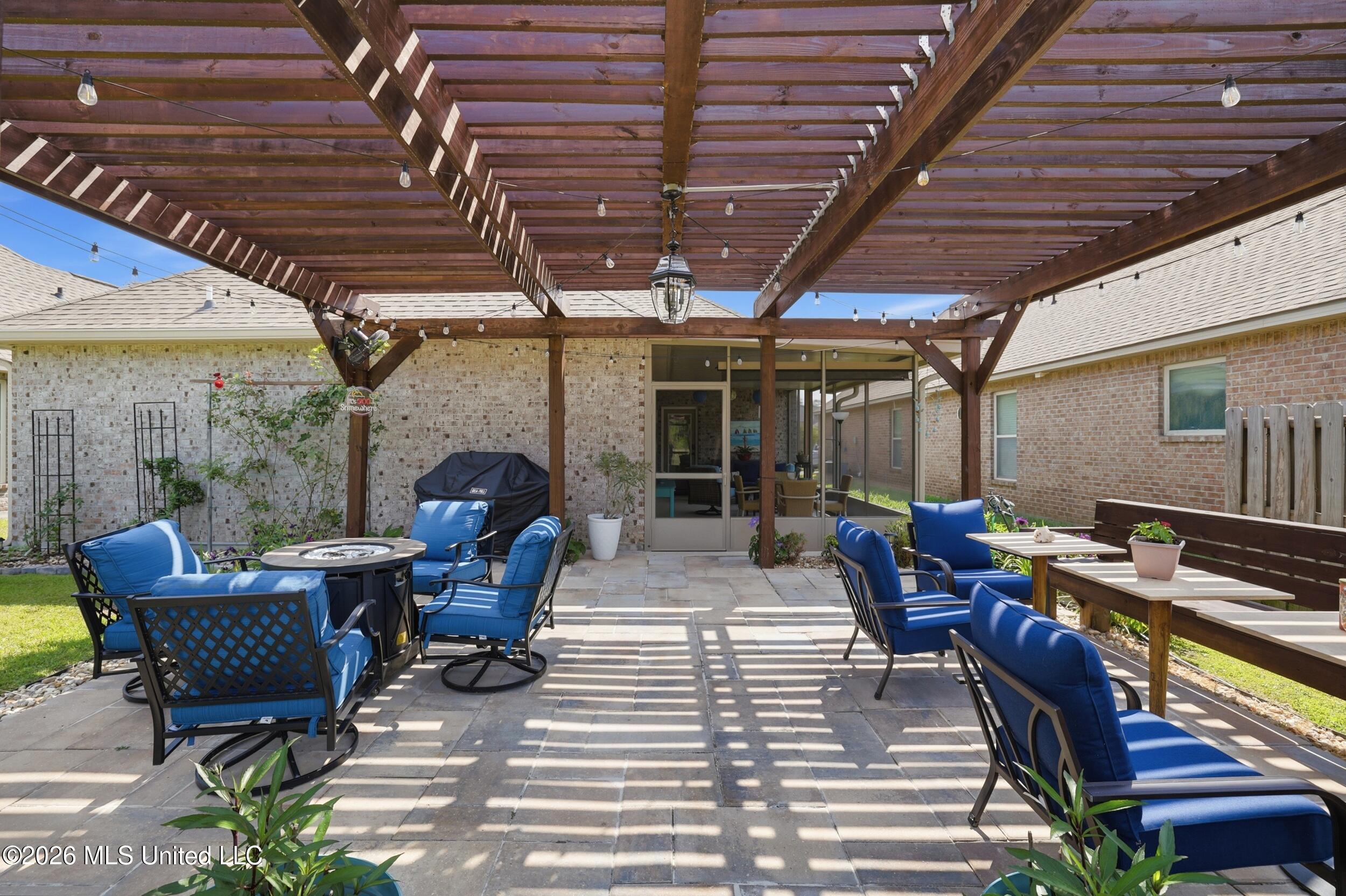 461 Palm Breeze Drive Property Photo 40