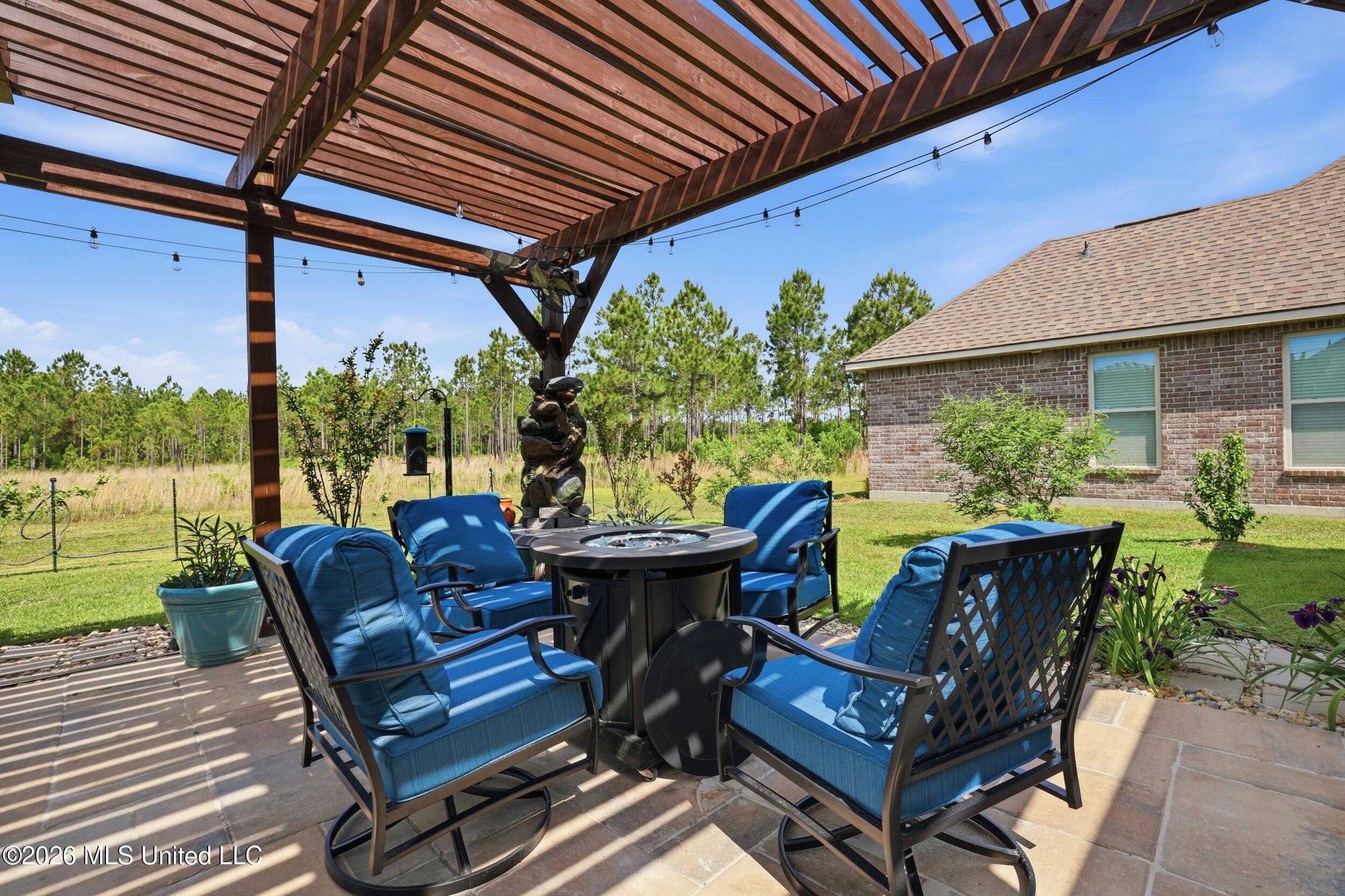 461 Palm Breeze Drive Property Photo 44