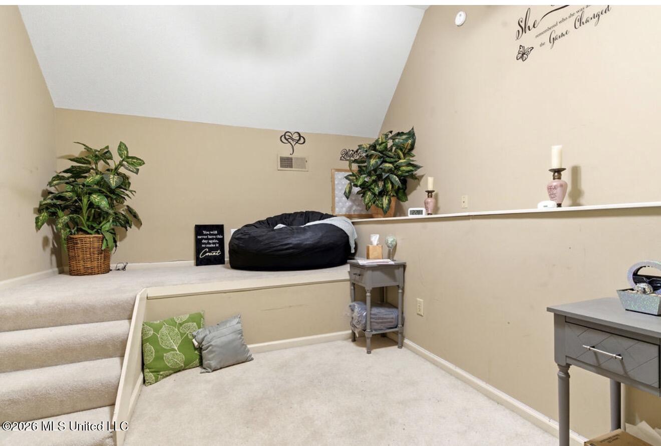 13122 Claybourne Cove Property Photo 11