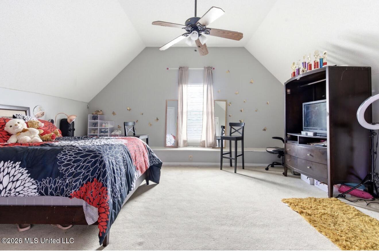13122 Claybourne Cove Property Photo 12
