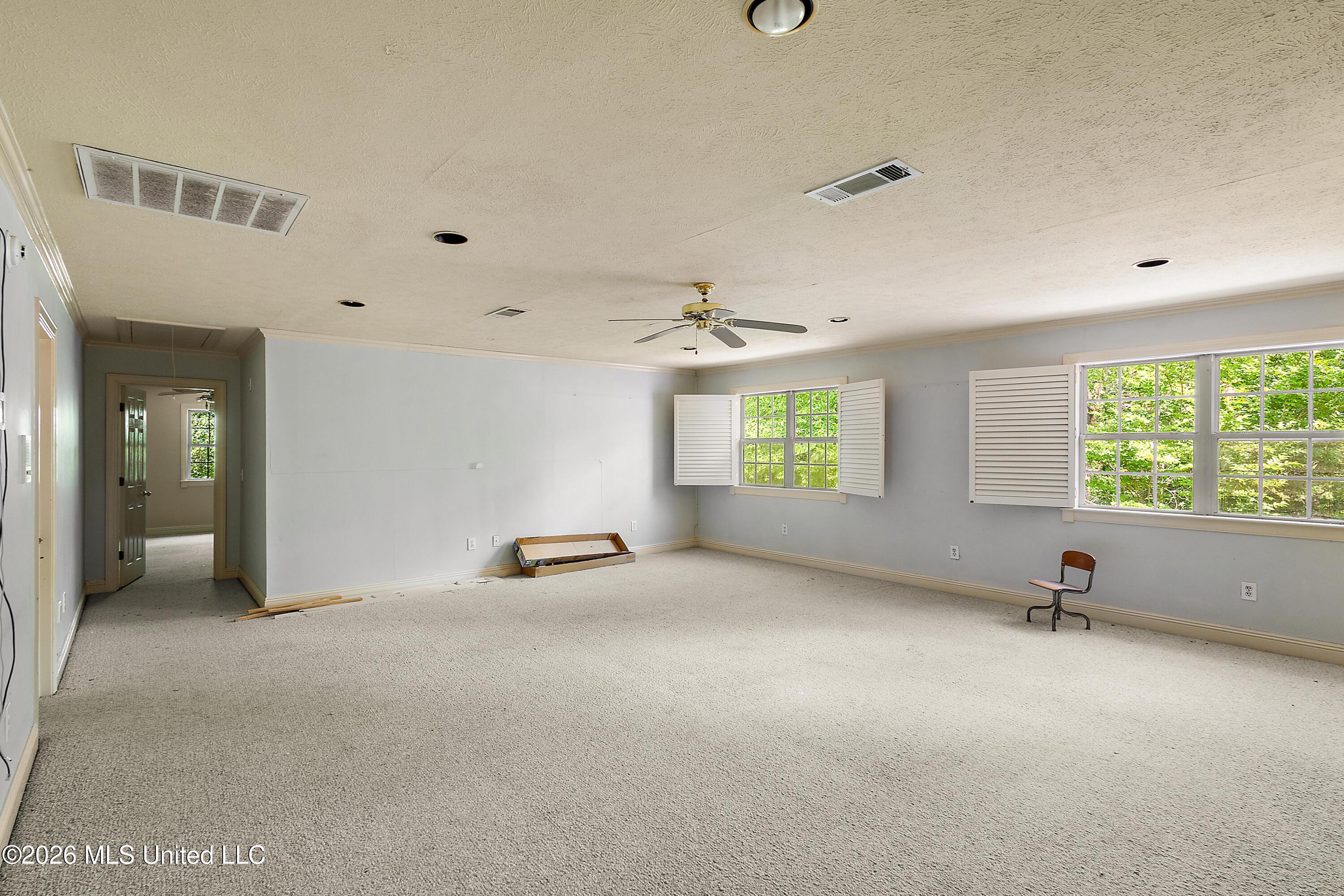 241 Heathway Cove Property Photo 16