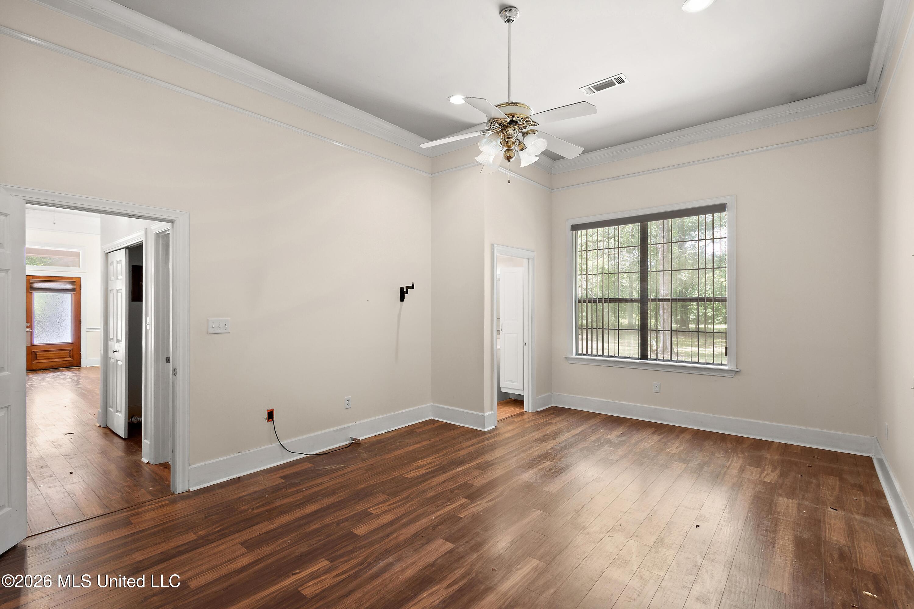 241 Heathway Cove Property Photo 19