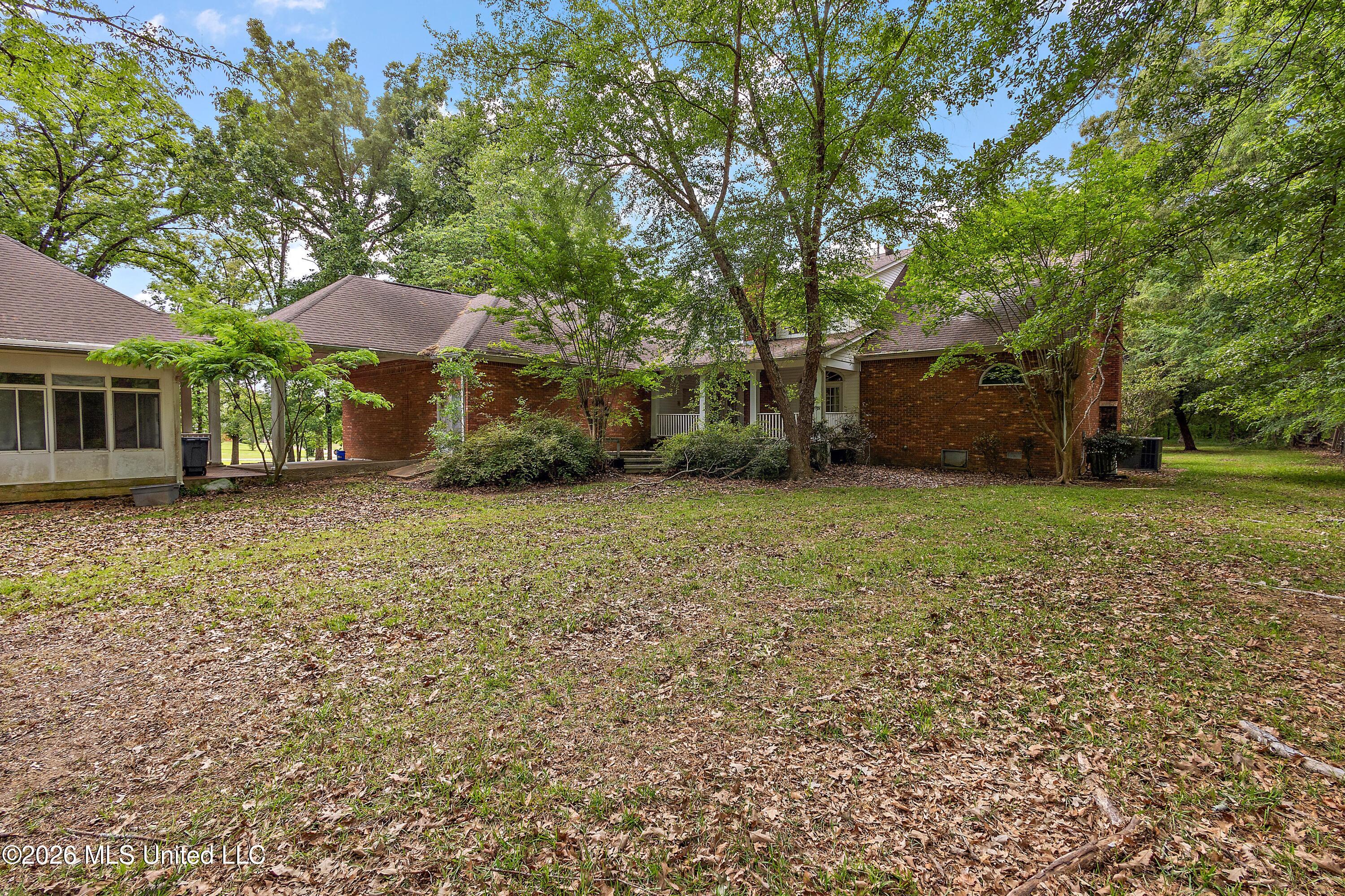 241 Heathway Cove Property Photo 22