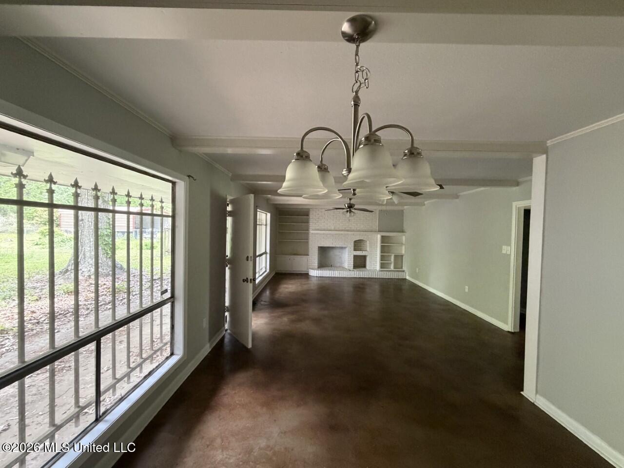 118 Scottdale Drive Property Photo 6