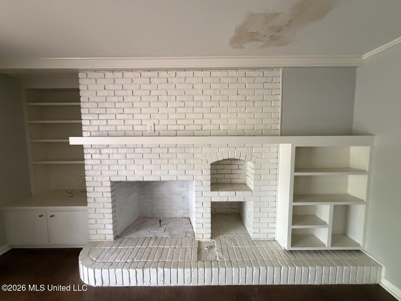 118 Scottdale Drive Property Photo 8