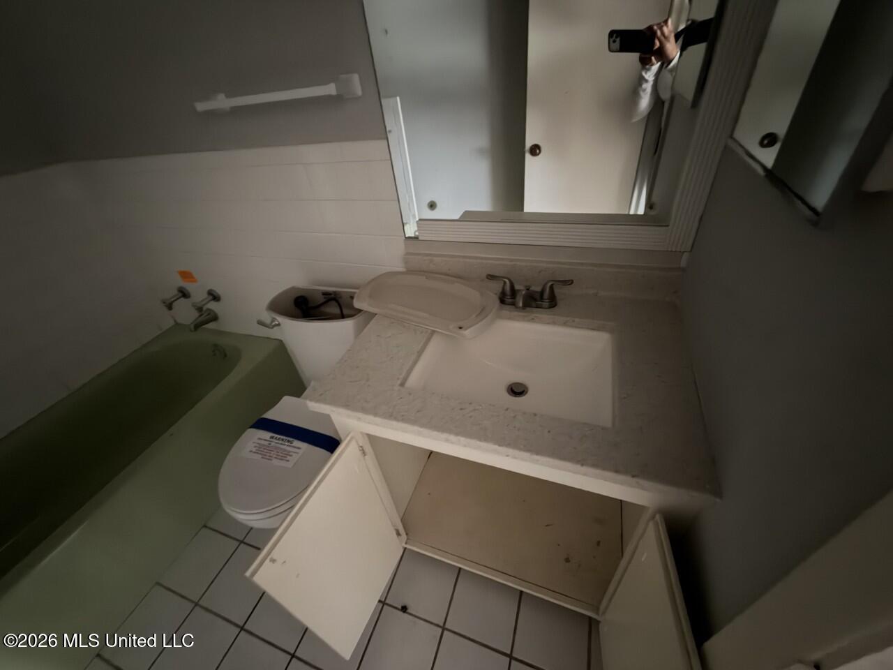 118 Scottdale Drive Property Photo 15