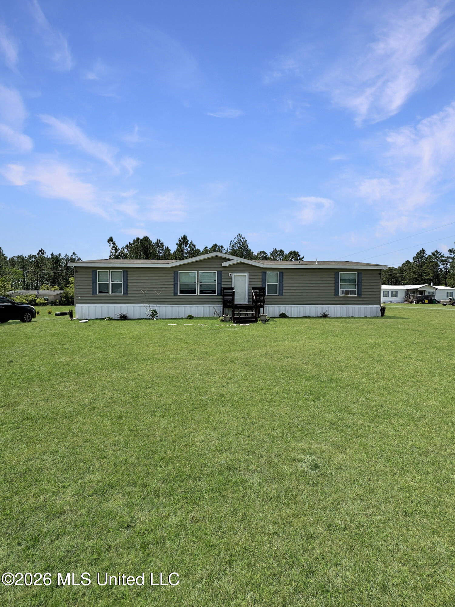 13801 Foxrun Drive Property Photo 1