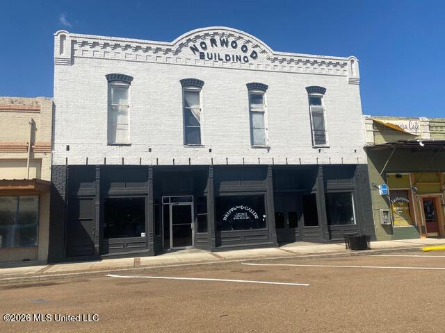 143 W Railroad Avenue Property Photo 4