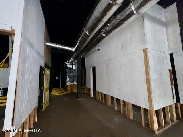 143 W Railroad Avenue Property Photo 10