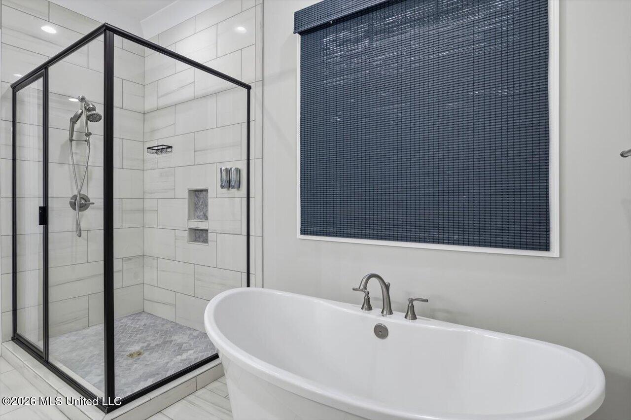 151 Camden Court Property Photo 15