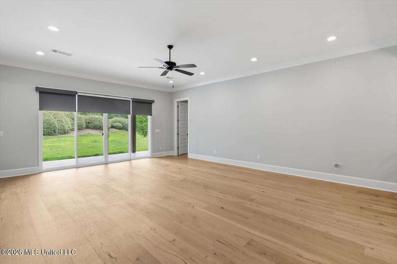151 Camden Court Property Photo 23