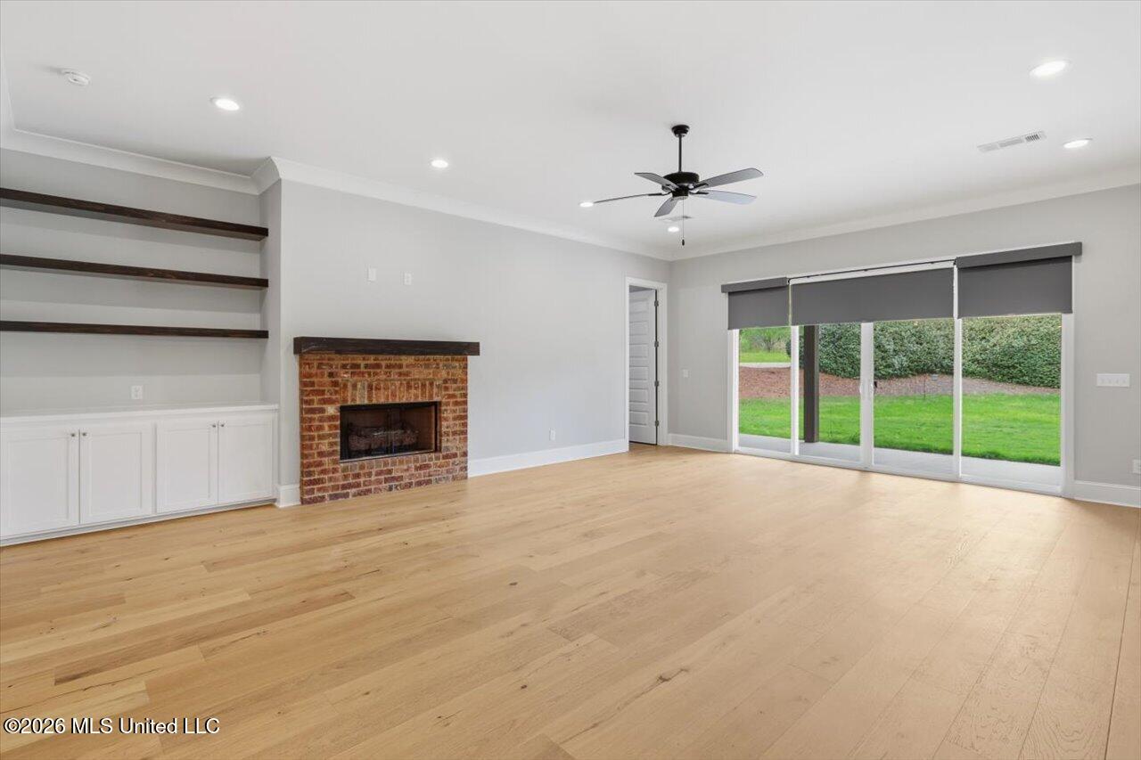 151 Camden Court Property Photo 26