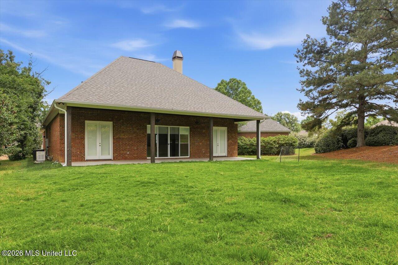 151 Camden Court Property Photo 29