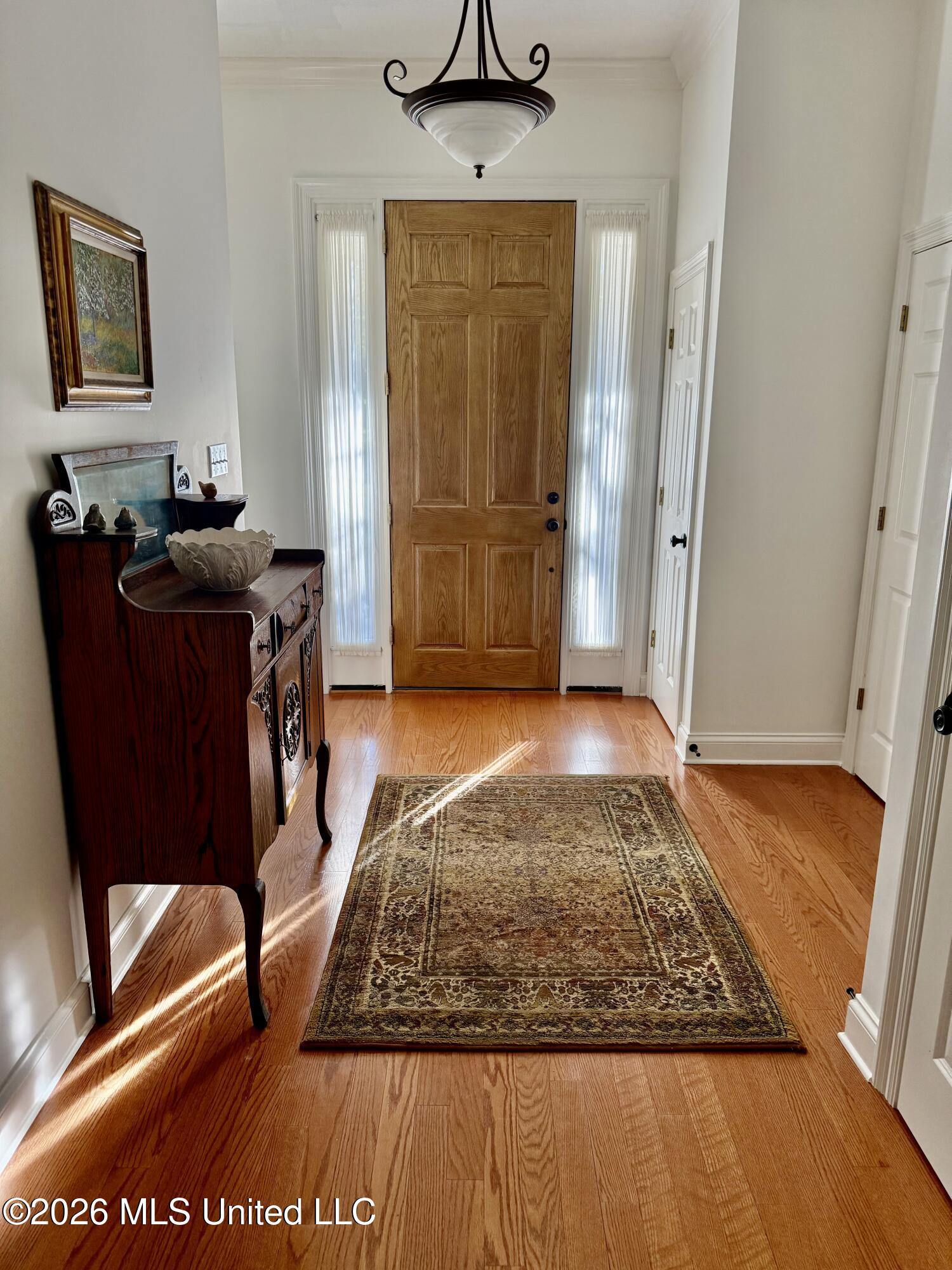 1072 Brandon Drive Property Photo 3