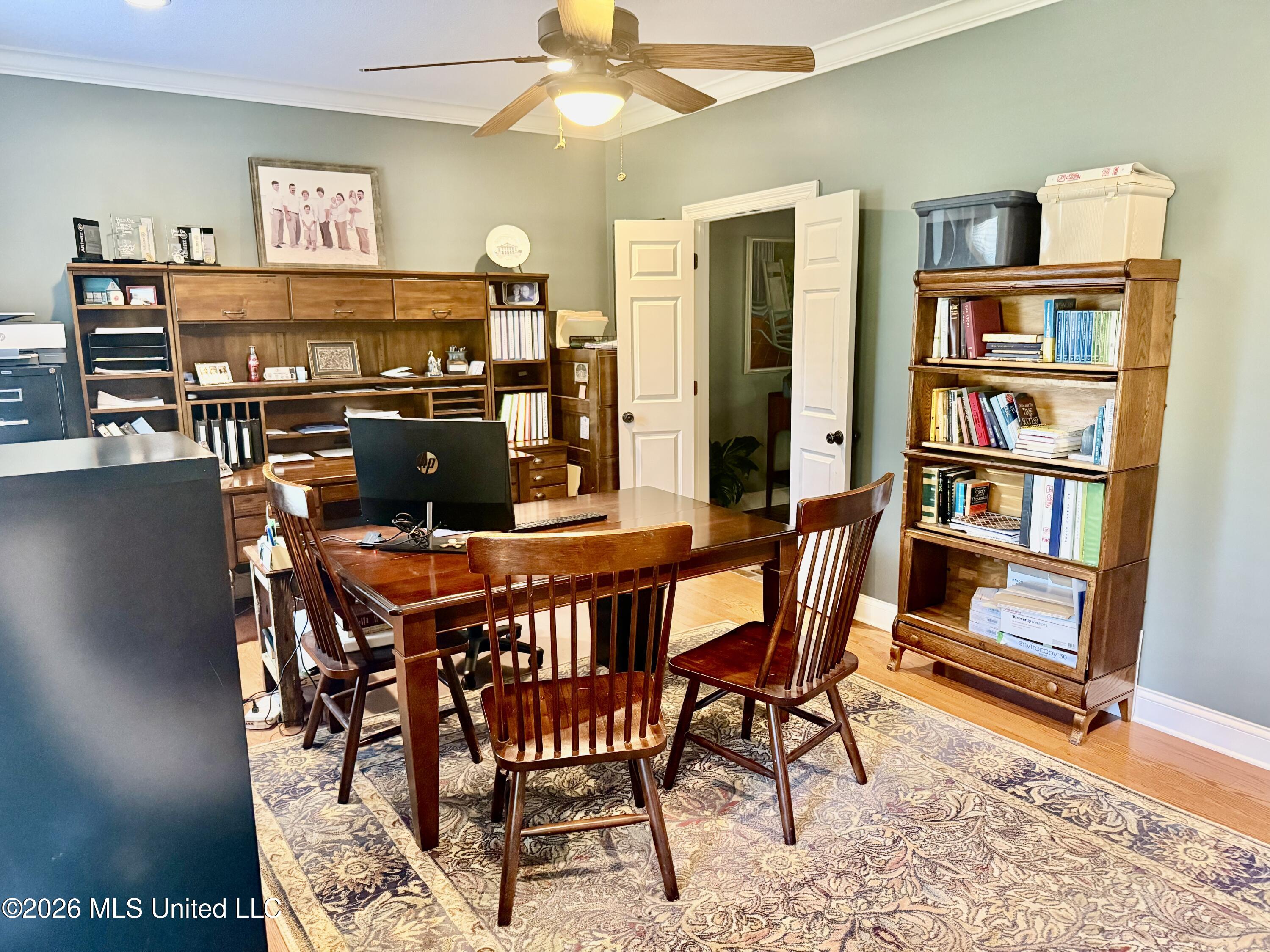 1072 Brandon Drive Property Photo 18
