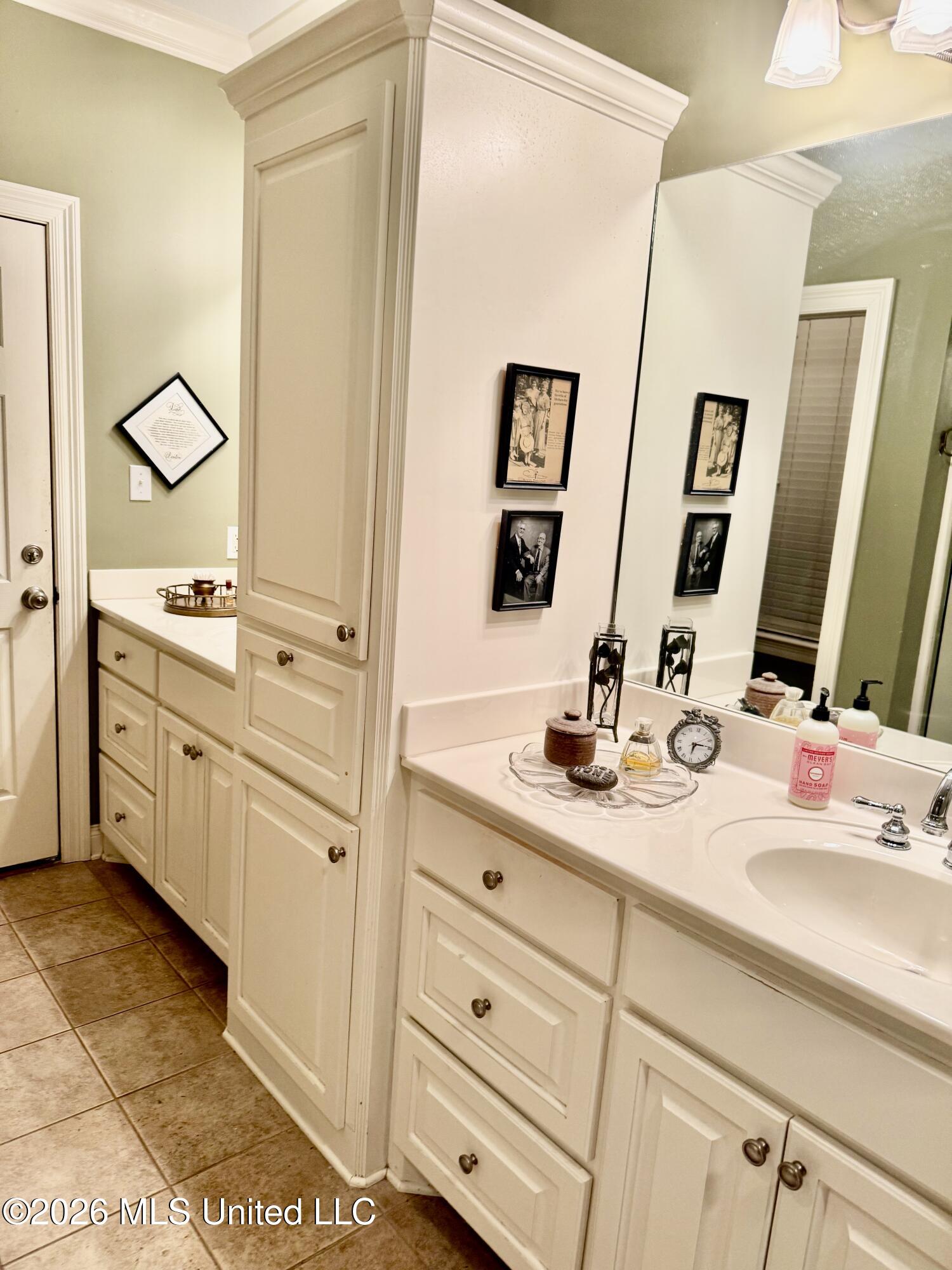 1072 Brandon Drive Property Photo 22
