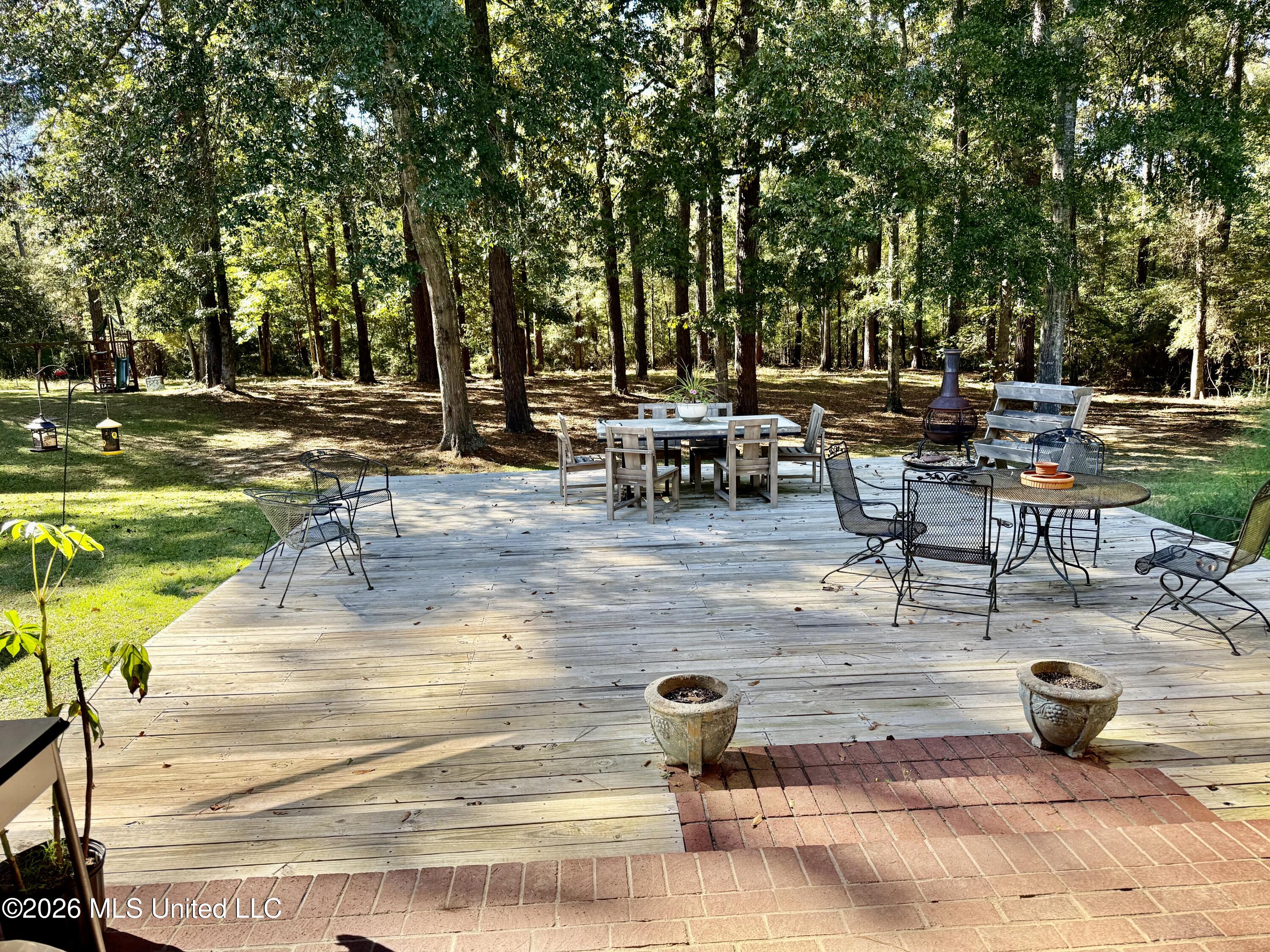 1072 Brandon Drive Property Photo 34