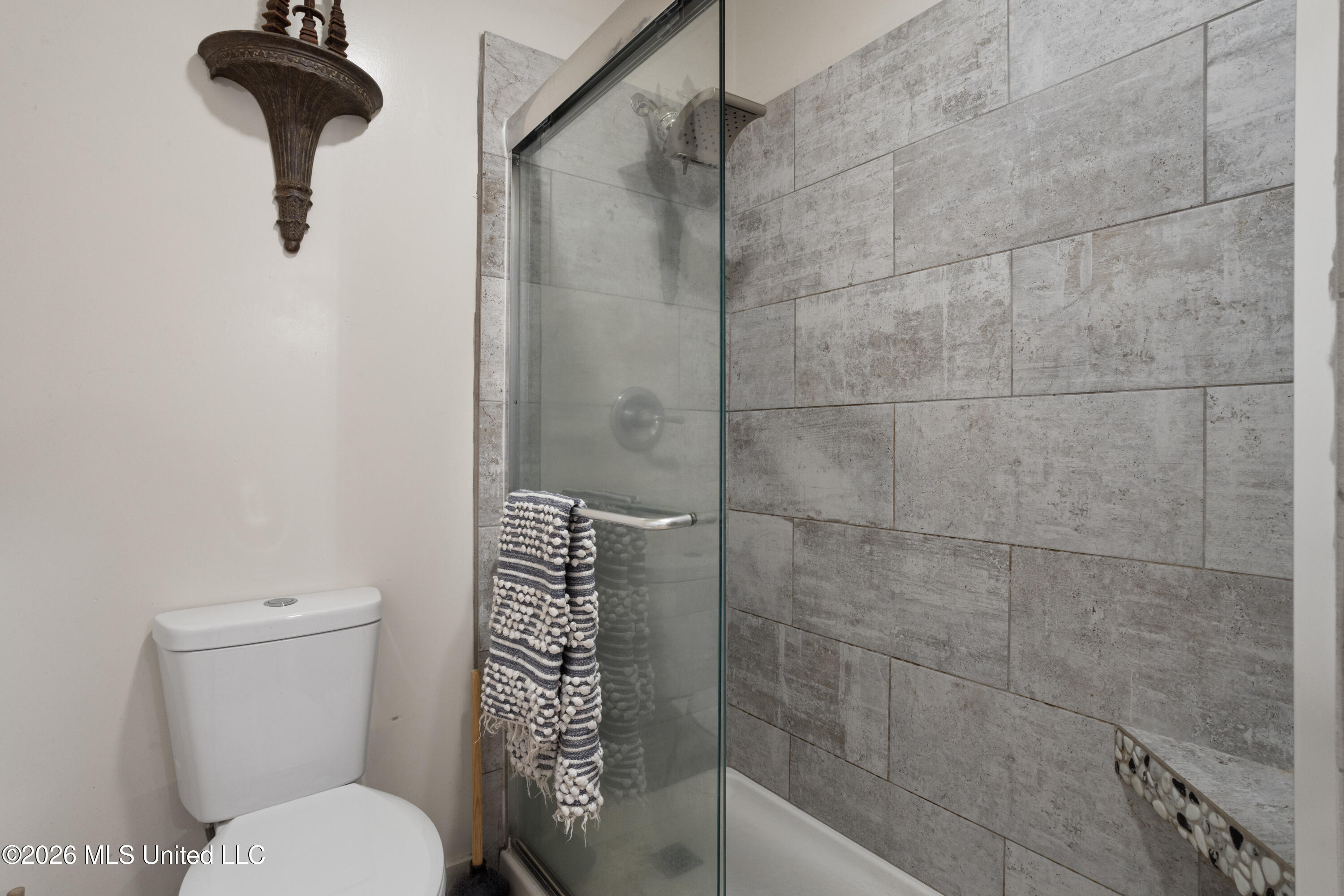 1387 Father Ryan Avenue Property Photo 25