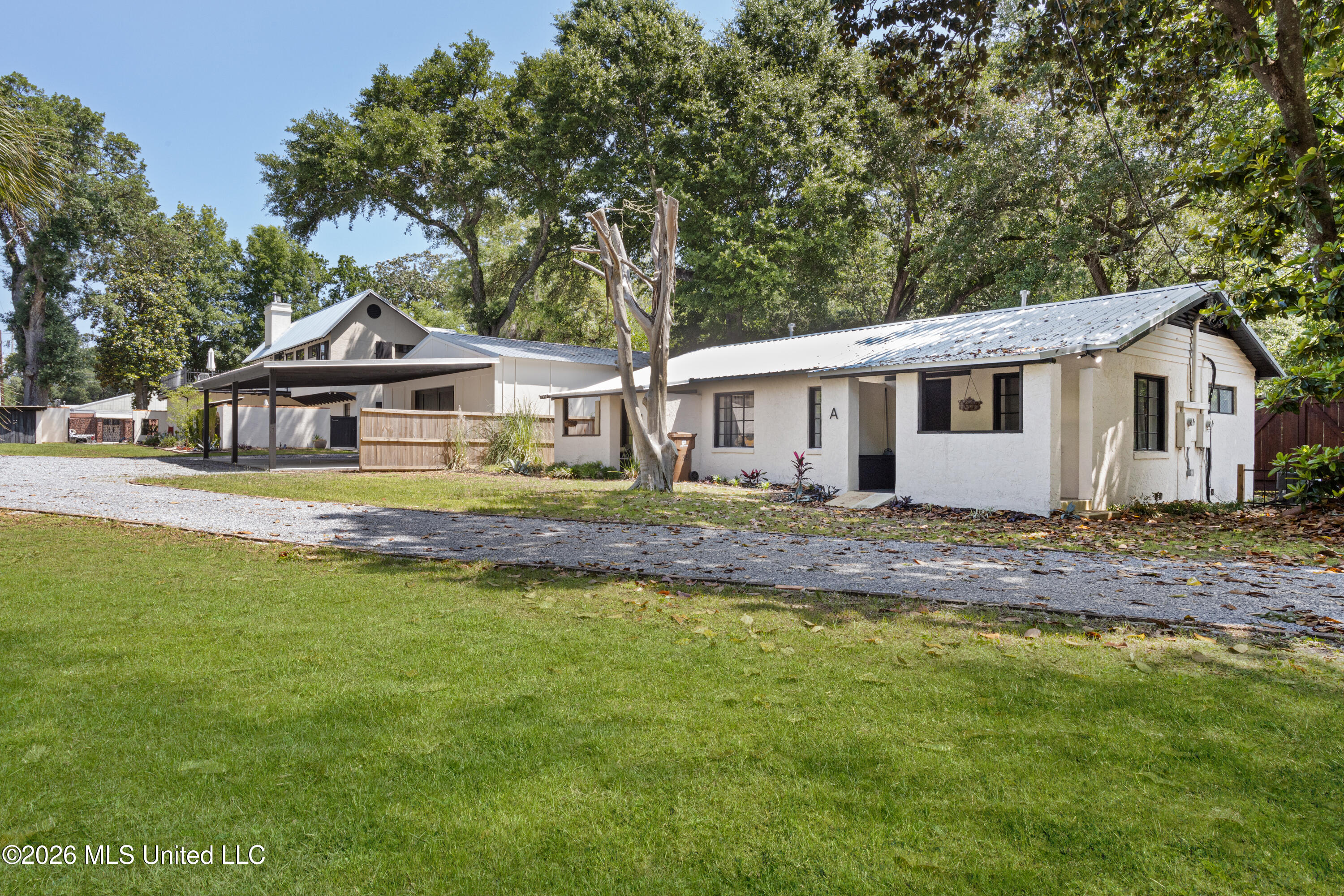 1387 Father Ryan Avenue Property Photo 48