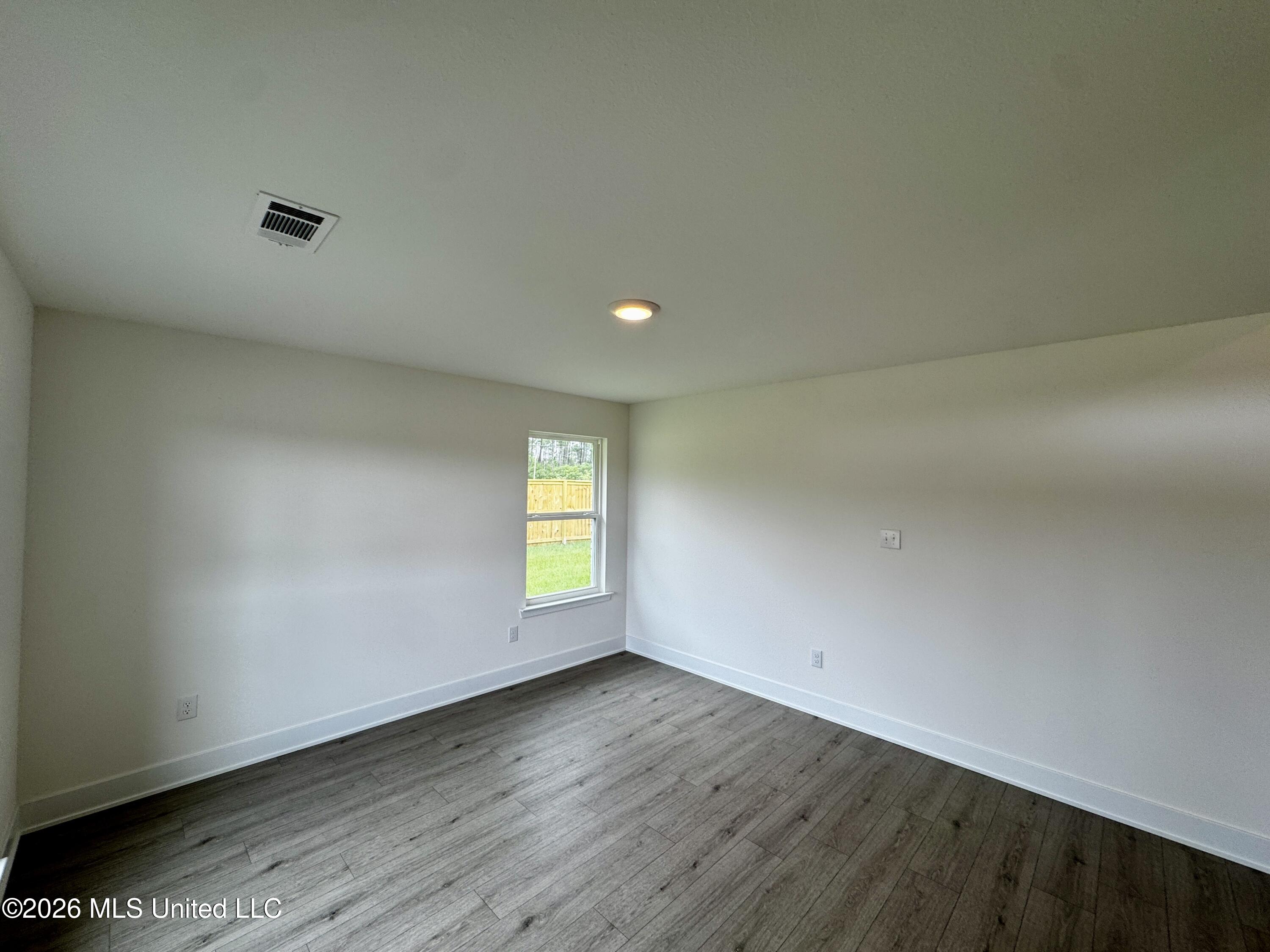 8842 Osprey Landing Circle Property Photo 5